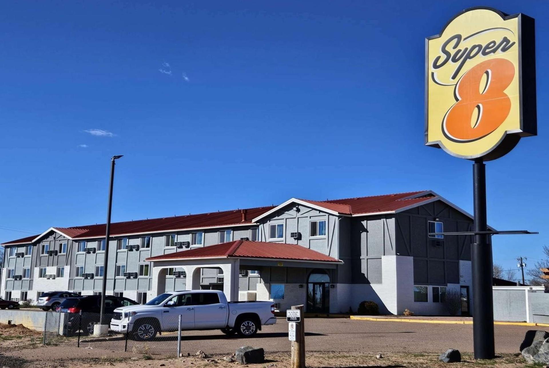 Super 8 by Wyndham Holbrook photo 18