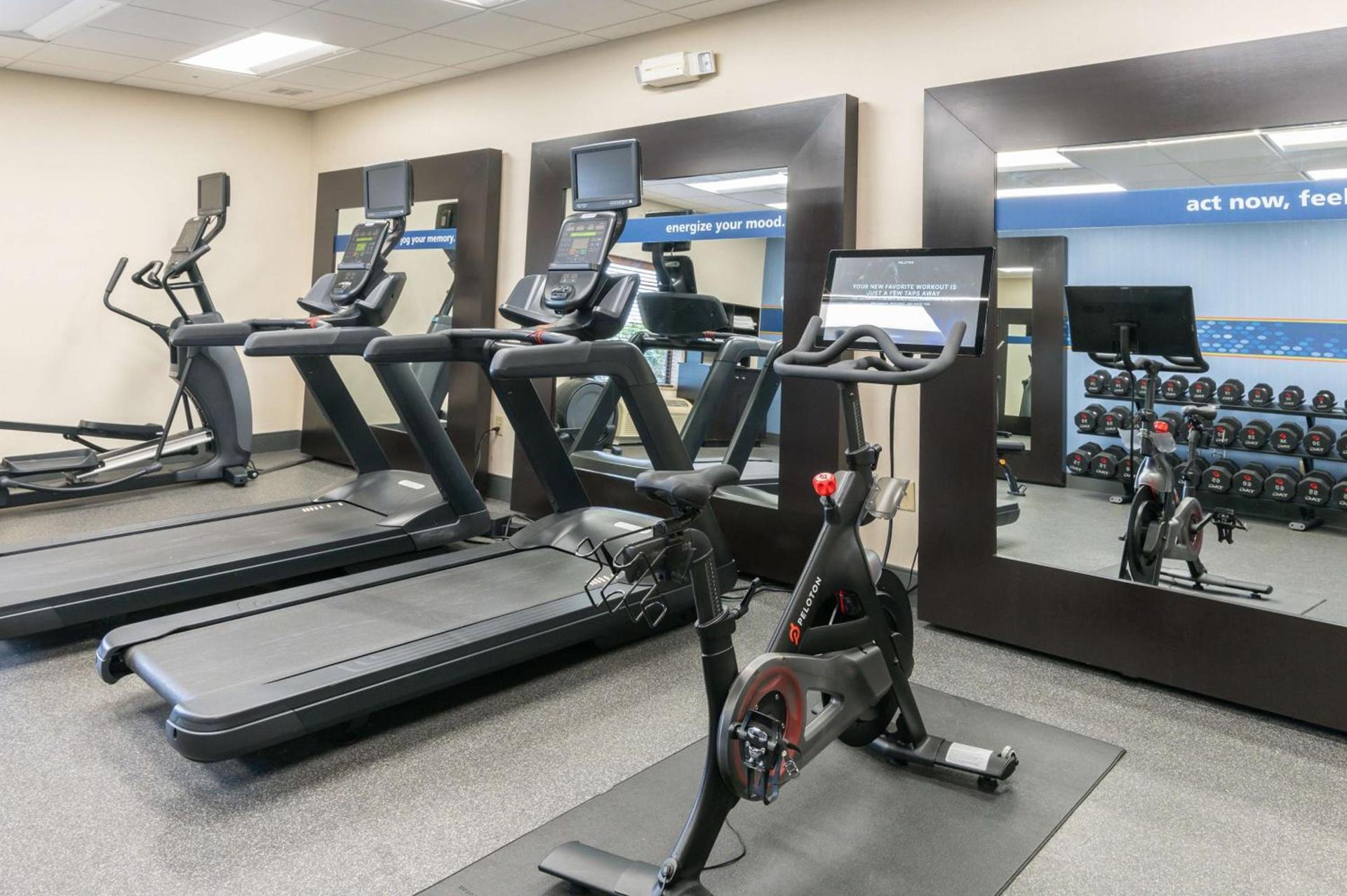 Hampton Inn & Suites Hartford-Manchester photo 15