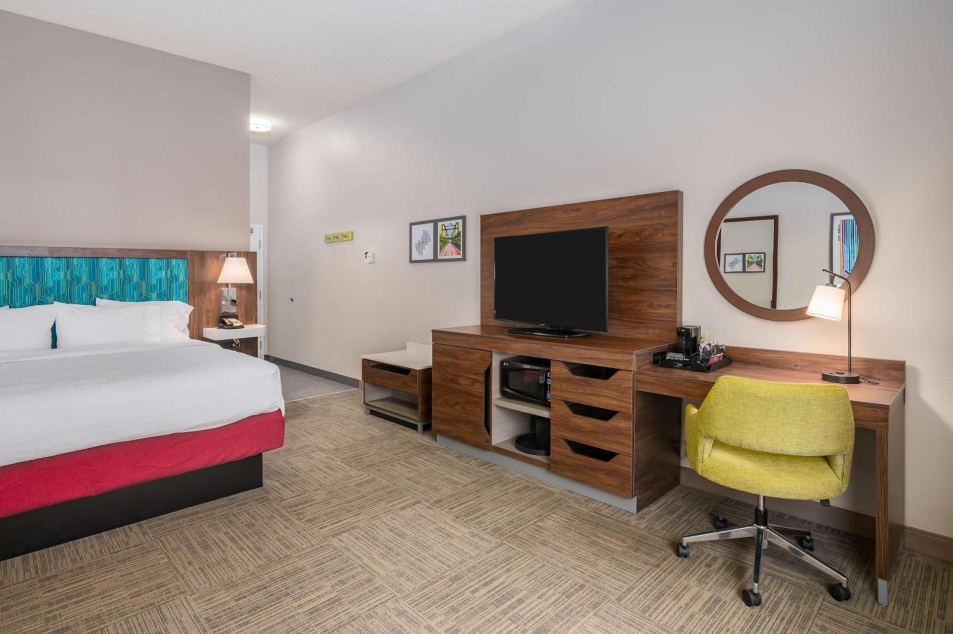 Hampton Inn & Suites Hartford-Manchester photo 23