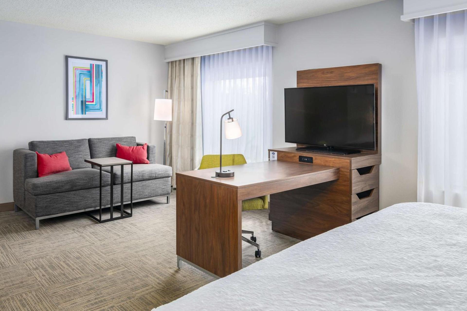 Hampton Inn & Suites Hartford-Manchester photo 39
