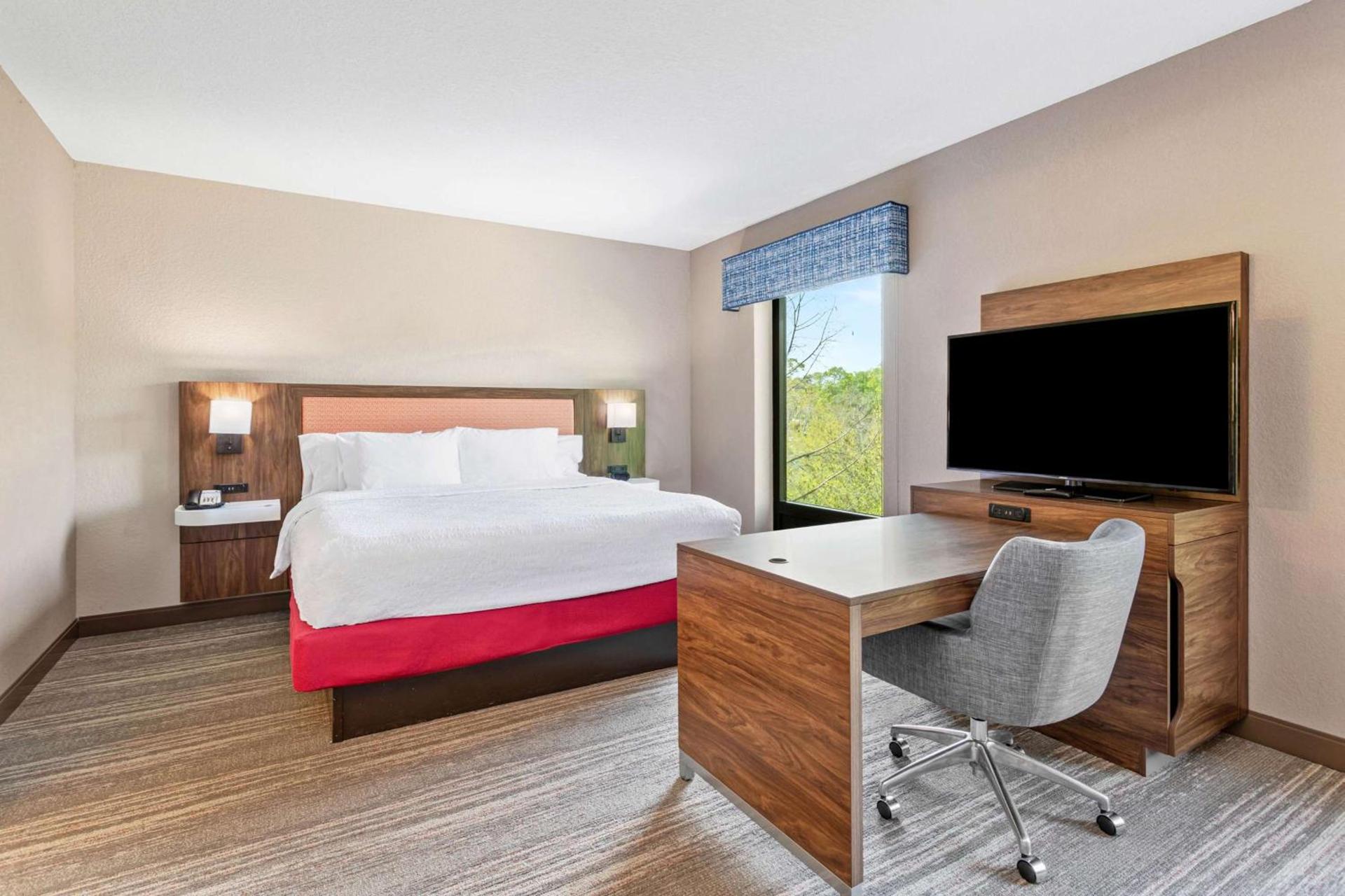 Hampton Inn & Suites Orlando-Apopka photo 79