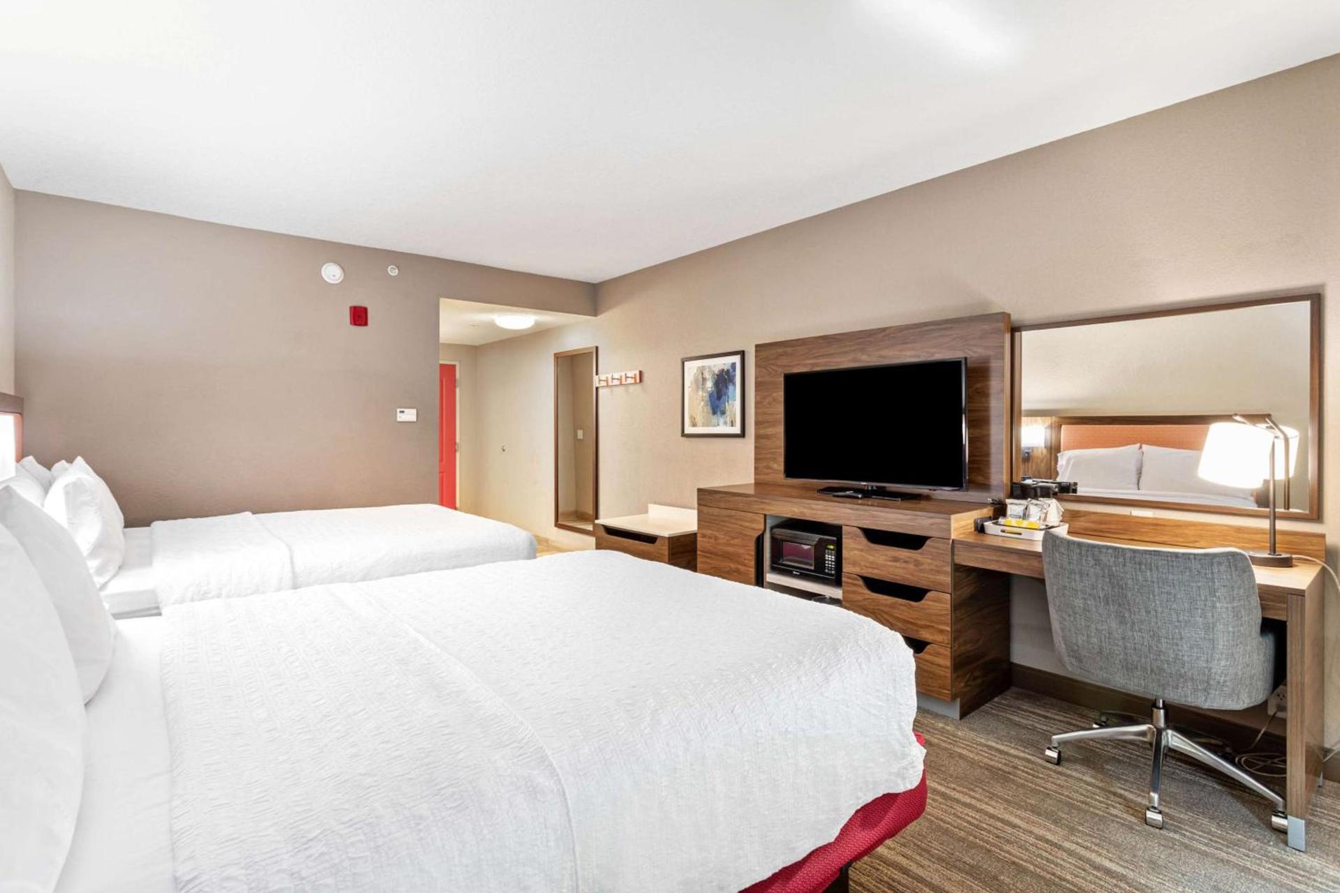 Hampton Inn & Suites Orlando-Apopka photo 75