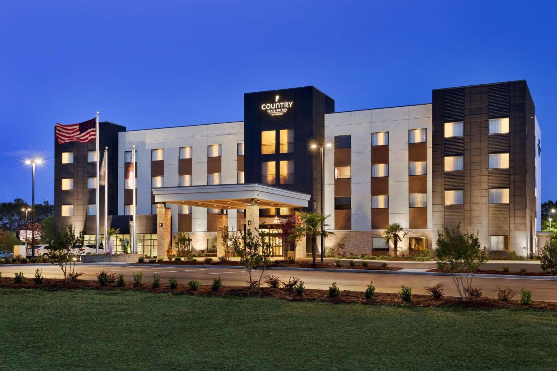 Country Inn & Suites by Radisson, Smithfield-Selma, NC — hotel in Smithfield