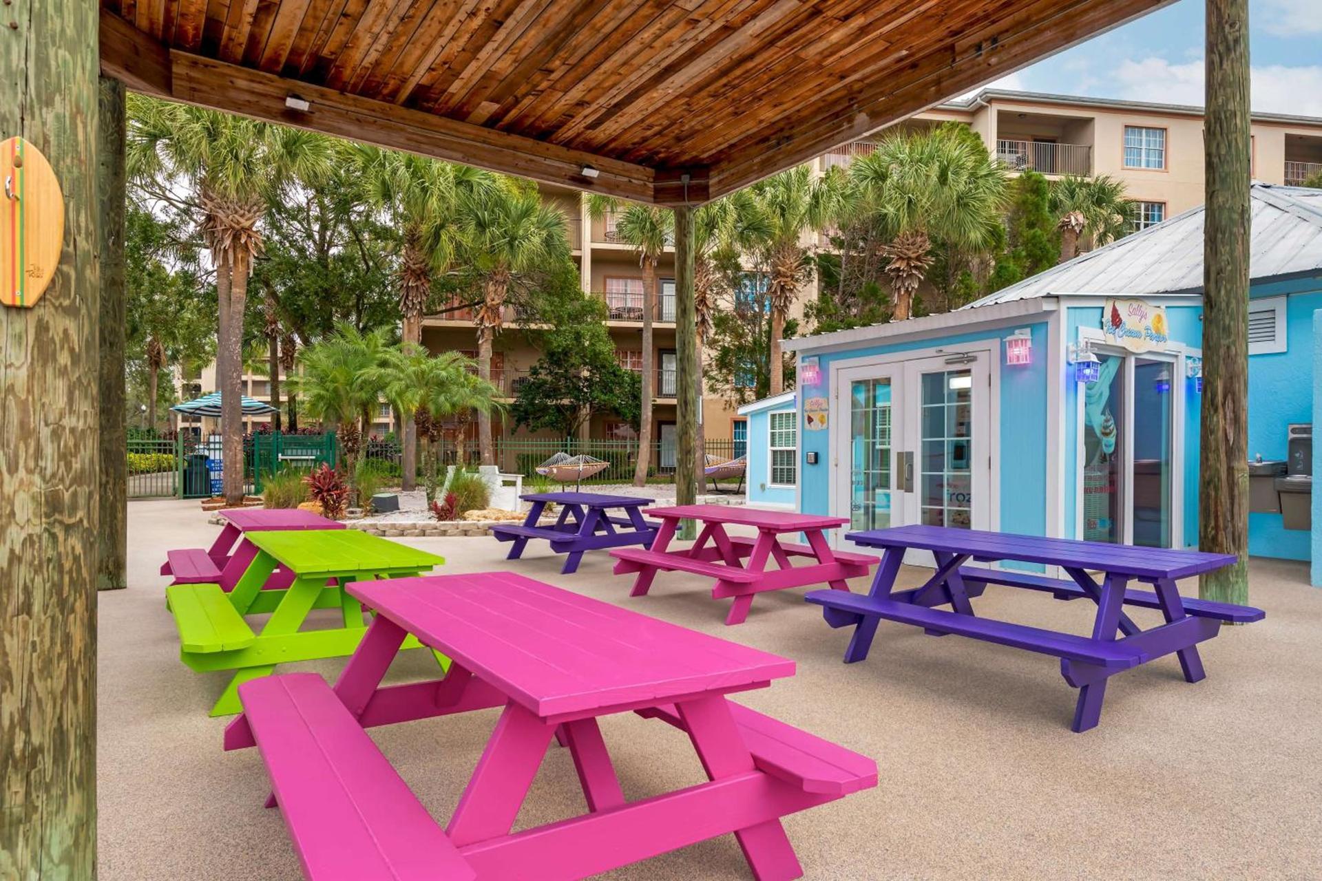Hilton Vacation Club Aqua Sol Orlando West photo 2