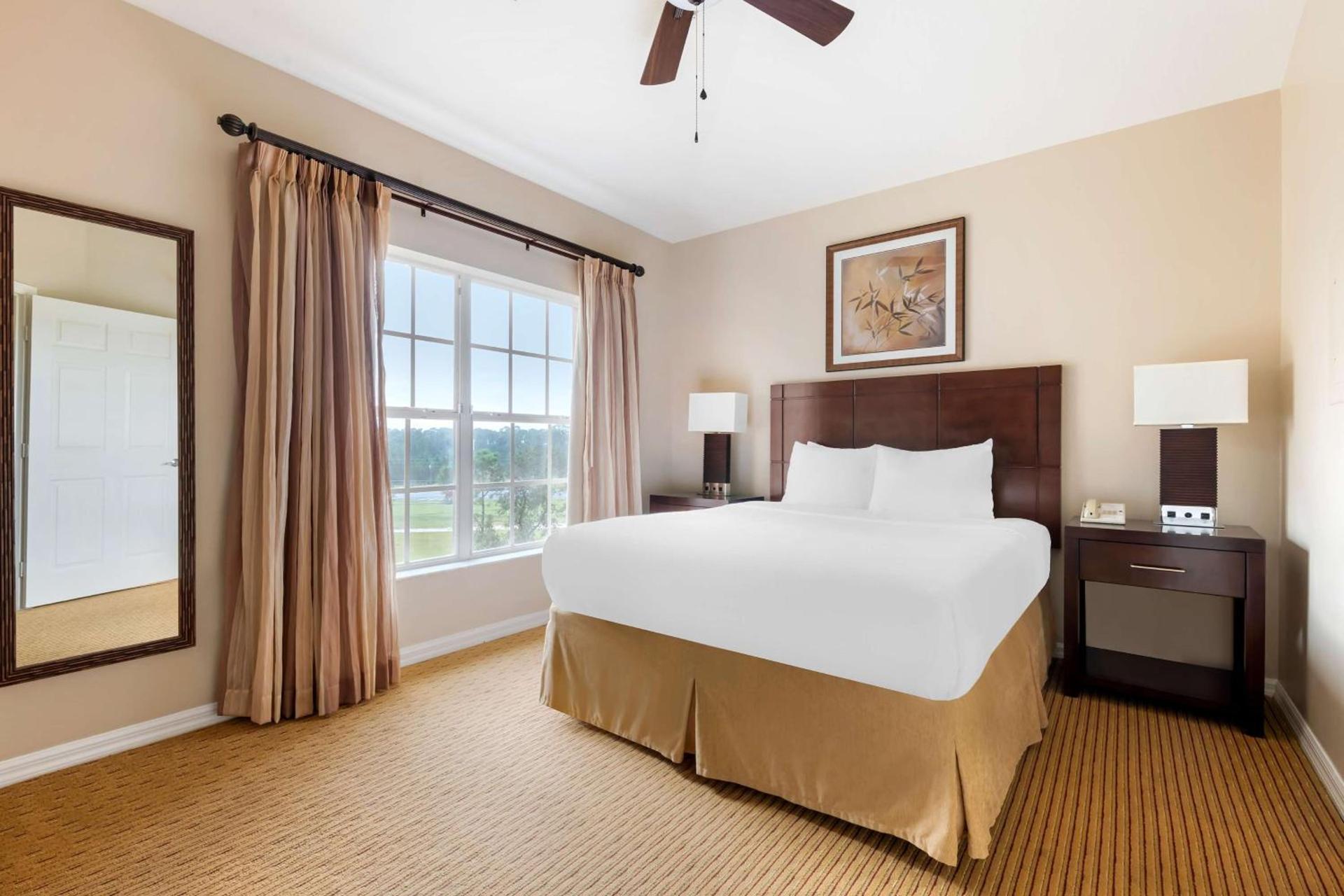 Hilton Vacation Club Aqua Sol Orlando West photo 14