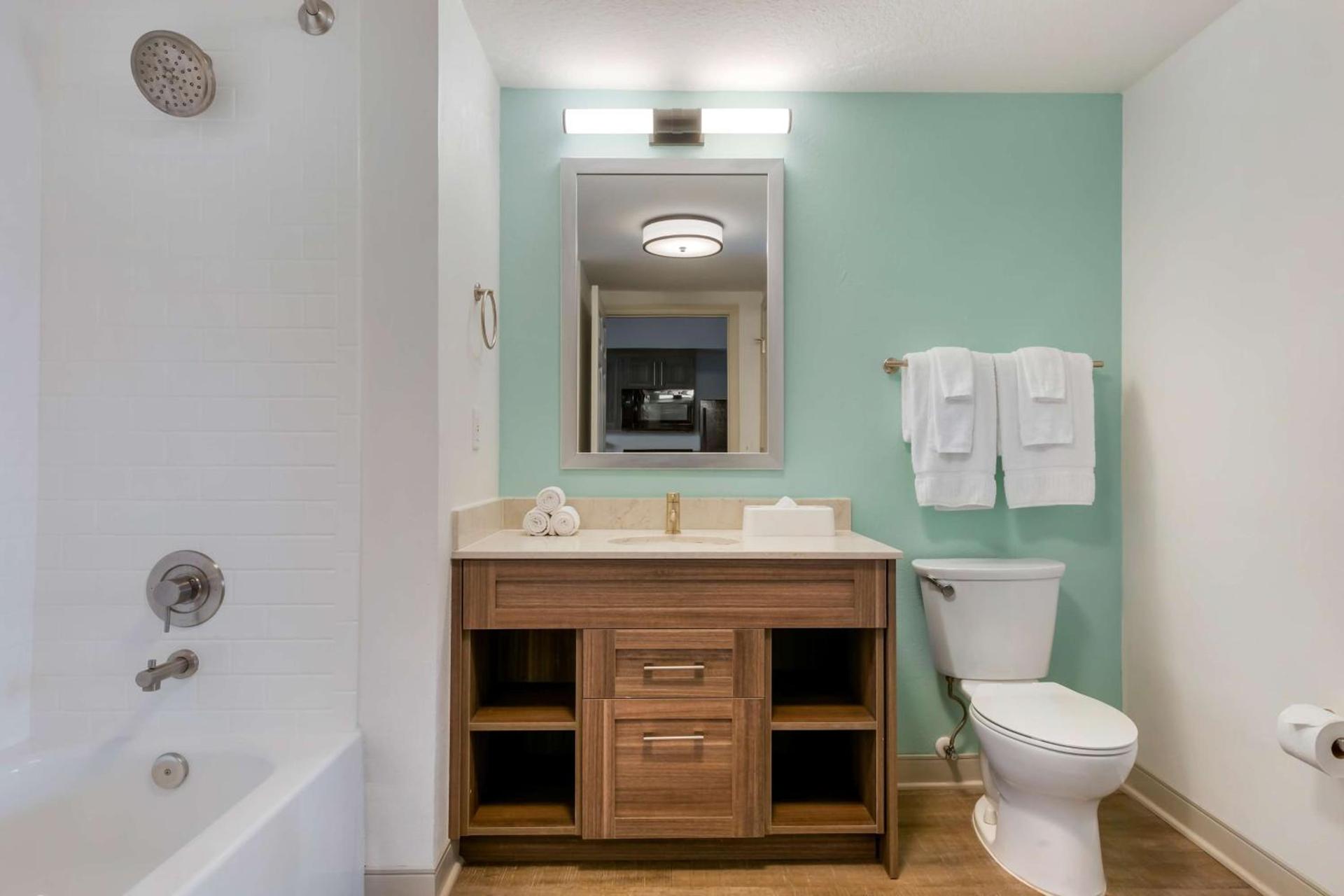 Hilton Vacation Club Aqua Sol Orlando West photo 16