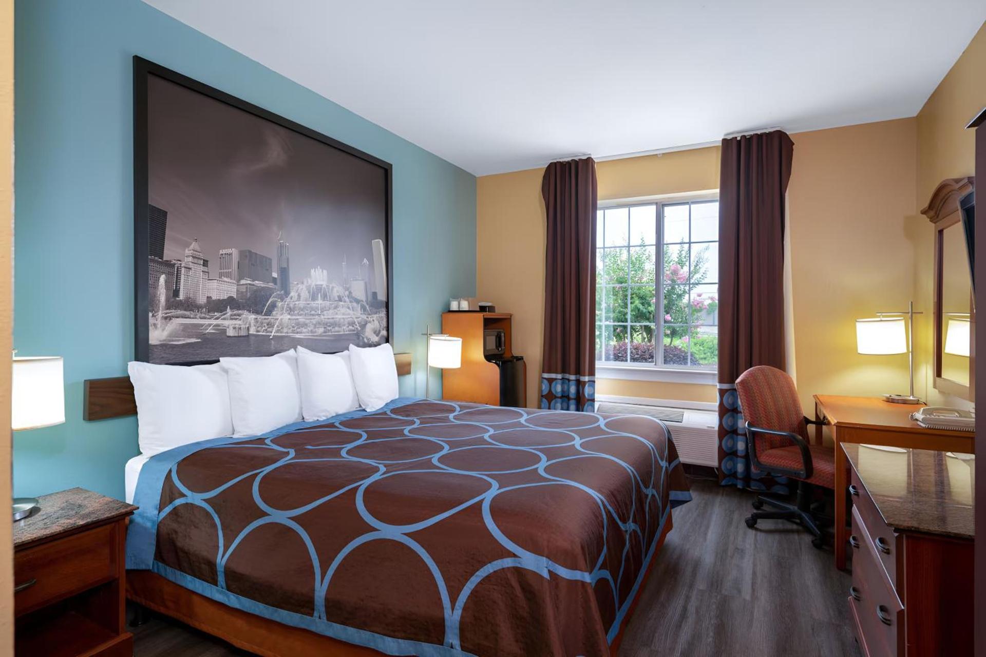 Super 8 by Wyndham Salisbury photo 29