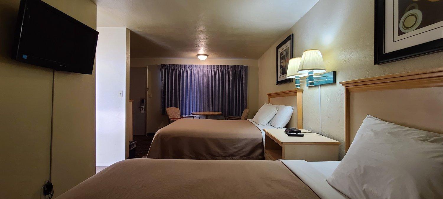 Economy Inn photo 16