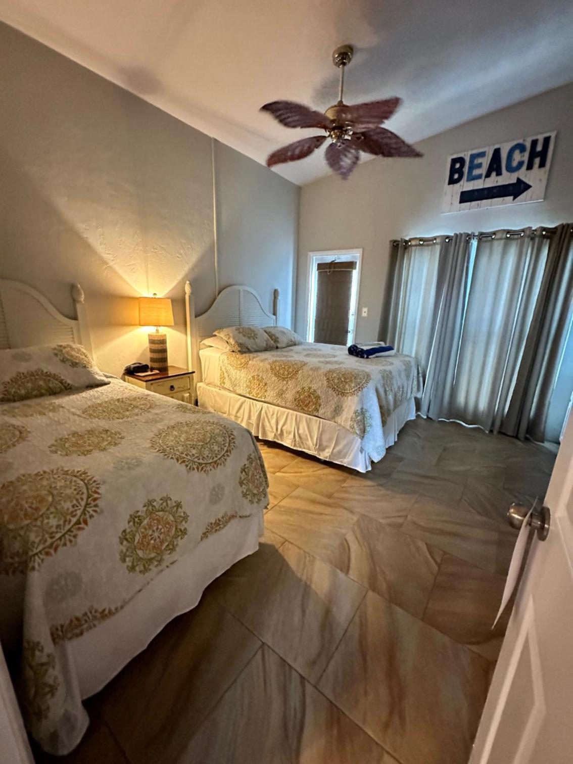 Sea Crest photo 45