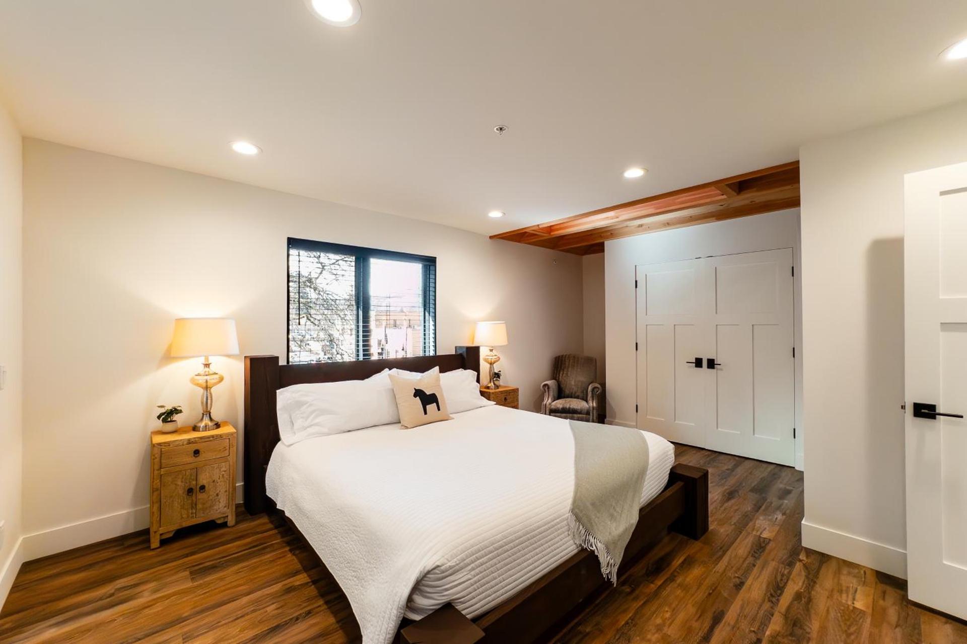 Horsefeathers Hotel photo 19
