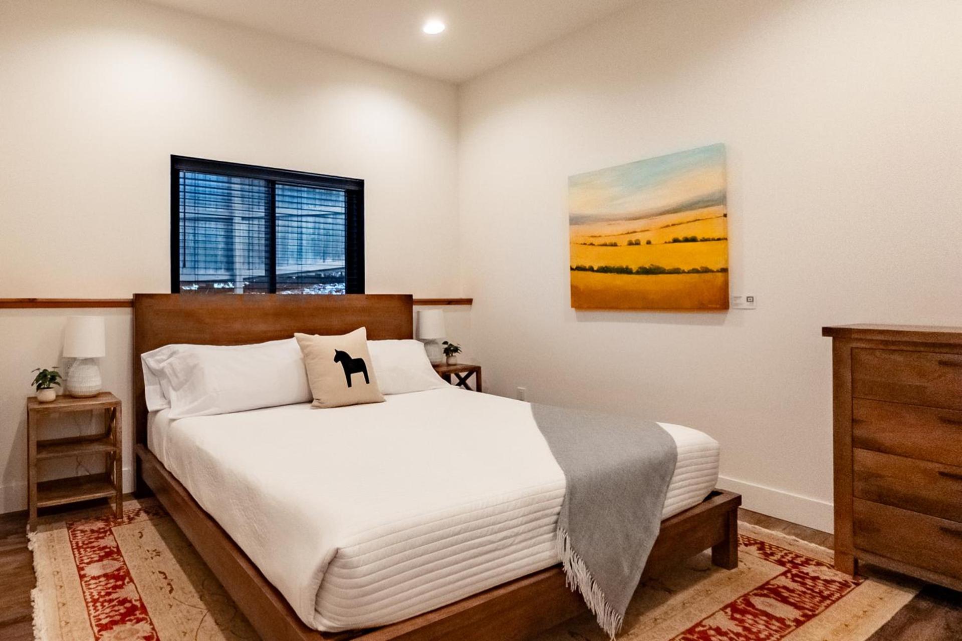 Horsefeathers Hotel photo 31