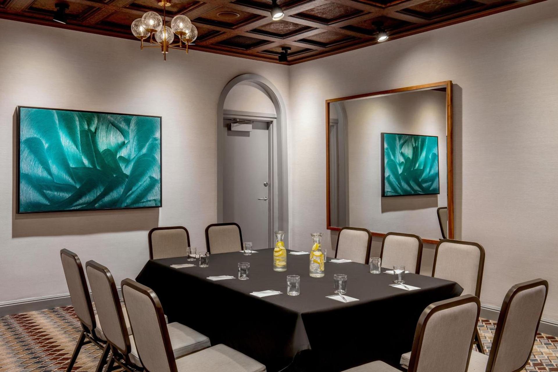 Hotel Adagio, Autograph Collection photo 45