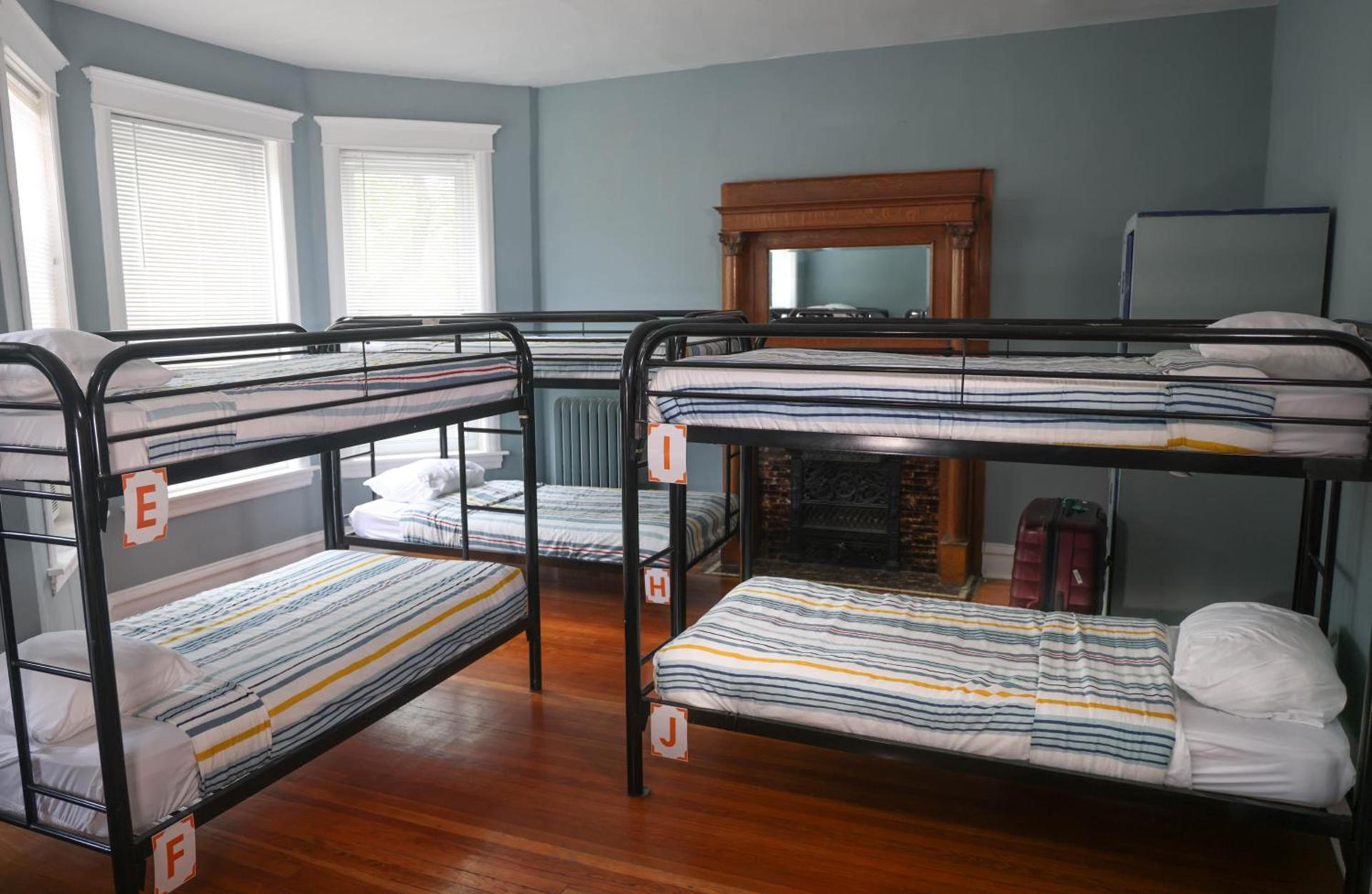 Wrigley Hostel - Chicago photo 8