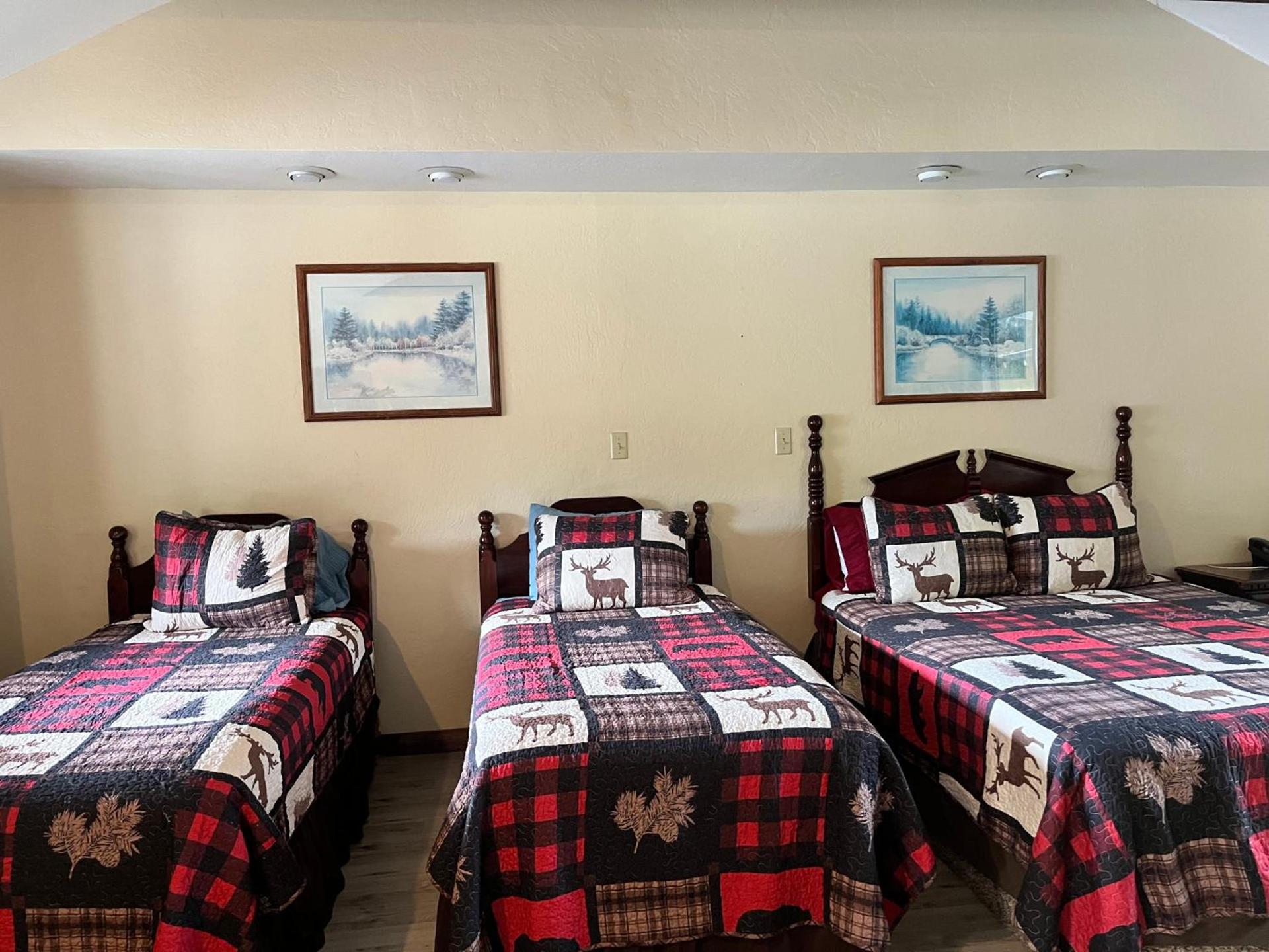 Dean Creek Resort photo 35