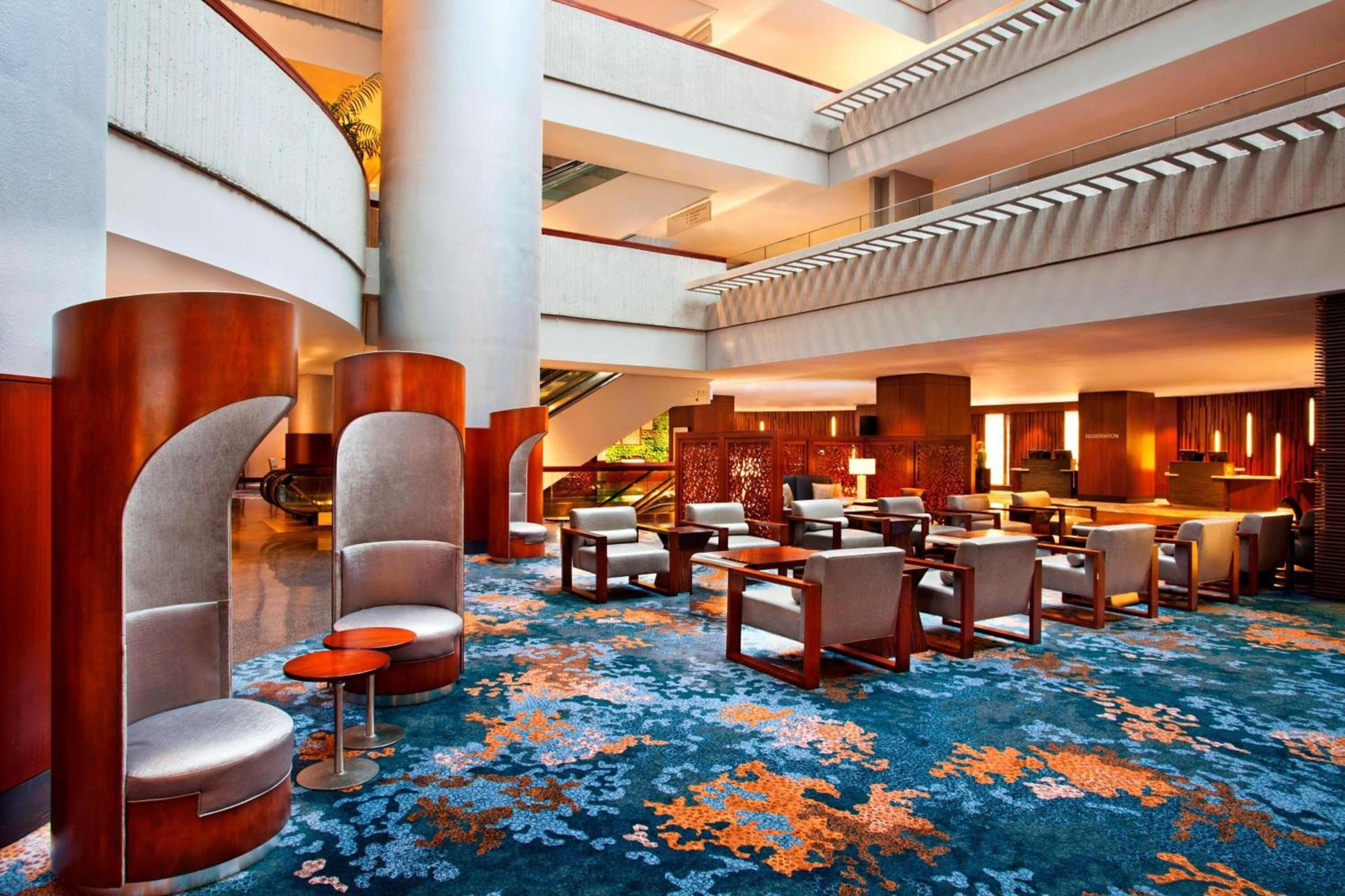The Westin Peachtree Plaza, Atlanta photo 9