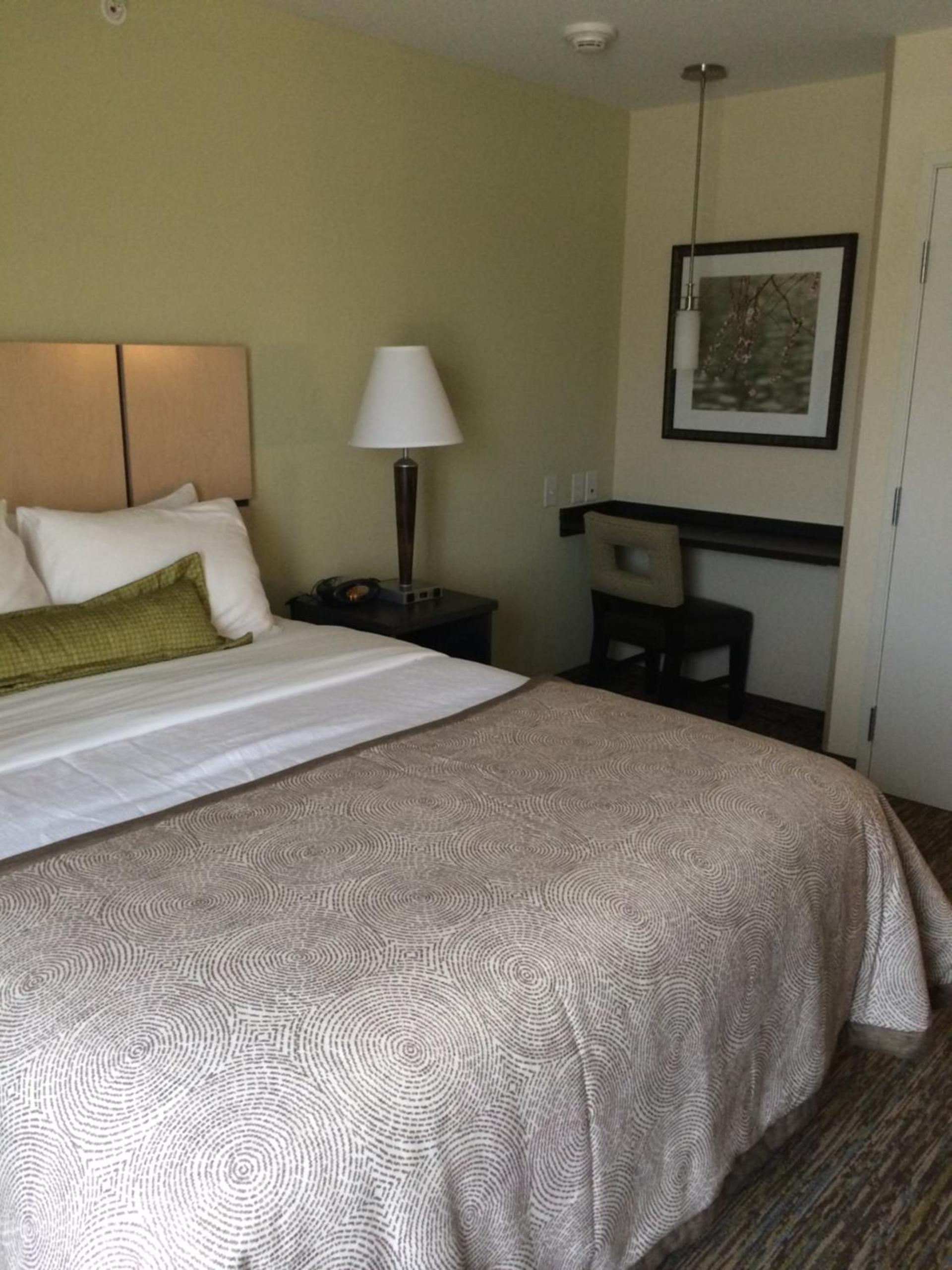 Candlewood Suites Bloomington by IHG photo 26