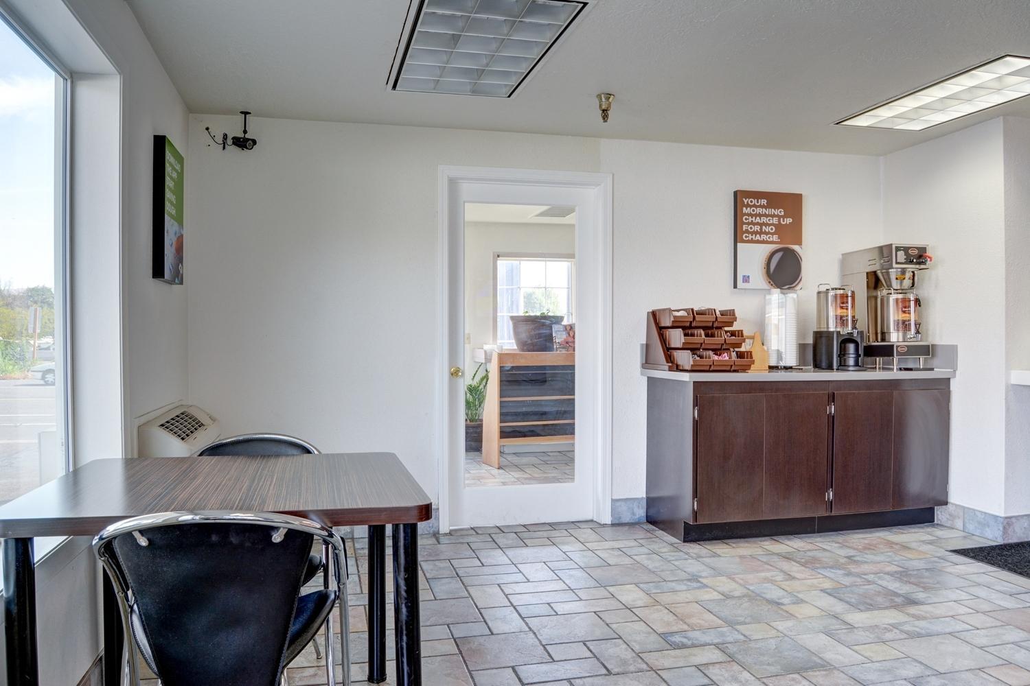 Motel 6-The Dalles, OR photo 36