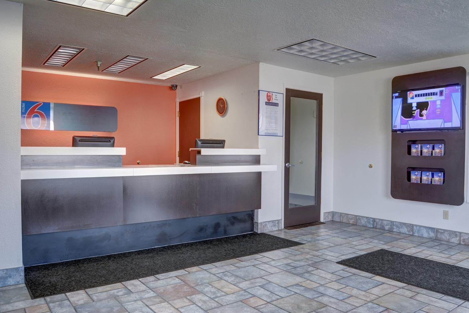 Motel 6-The Dalles, OR photo 35