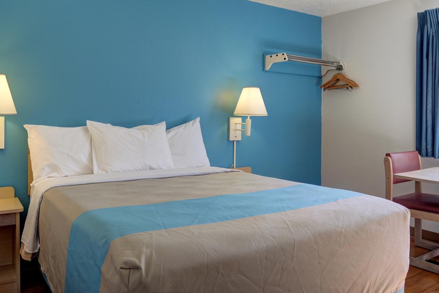 Motel 6-The Dalles, OR photo 43