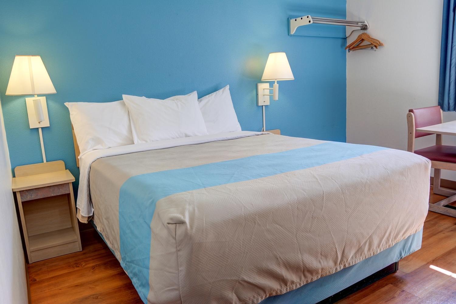 Motel 6-The Dalles, OR photo 47