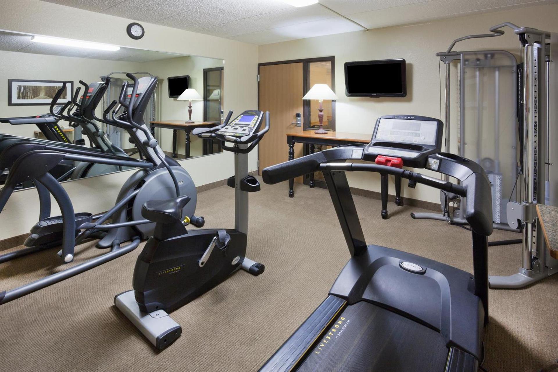 AmericInn by Wyndham Roseau photo 63