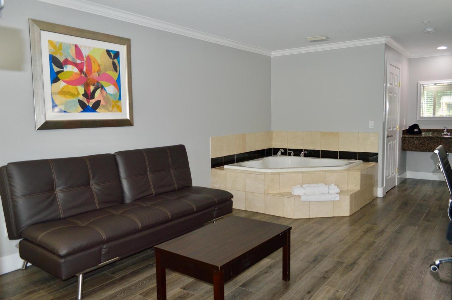Fairview Inn & Suites photo 12