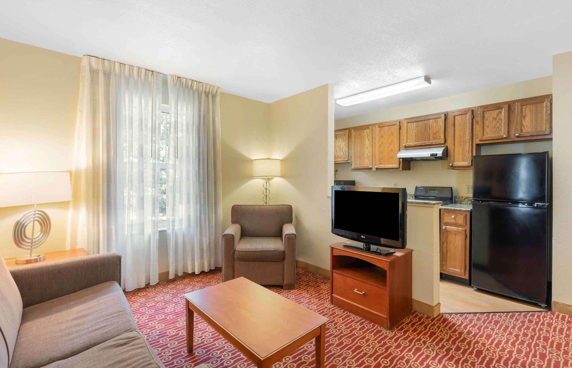 Extended Stay America Suites - Atlanta - Norcross - Peachtree Corners photo 19