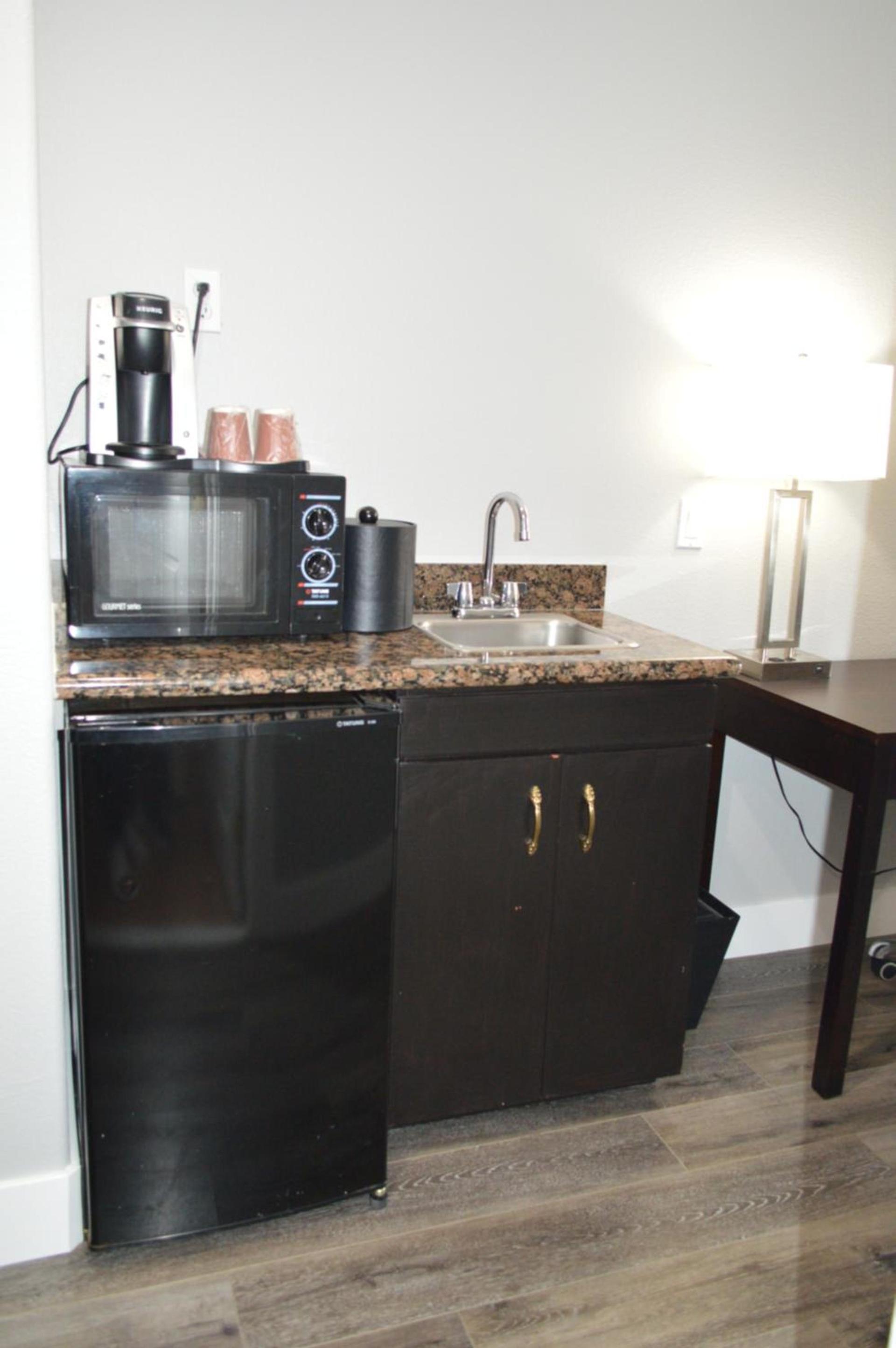 Fairview Inn & Suites photo 34