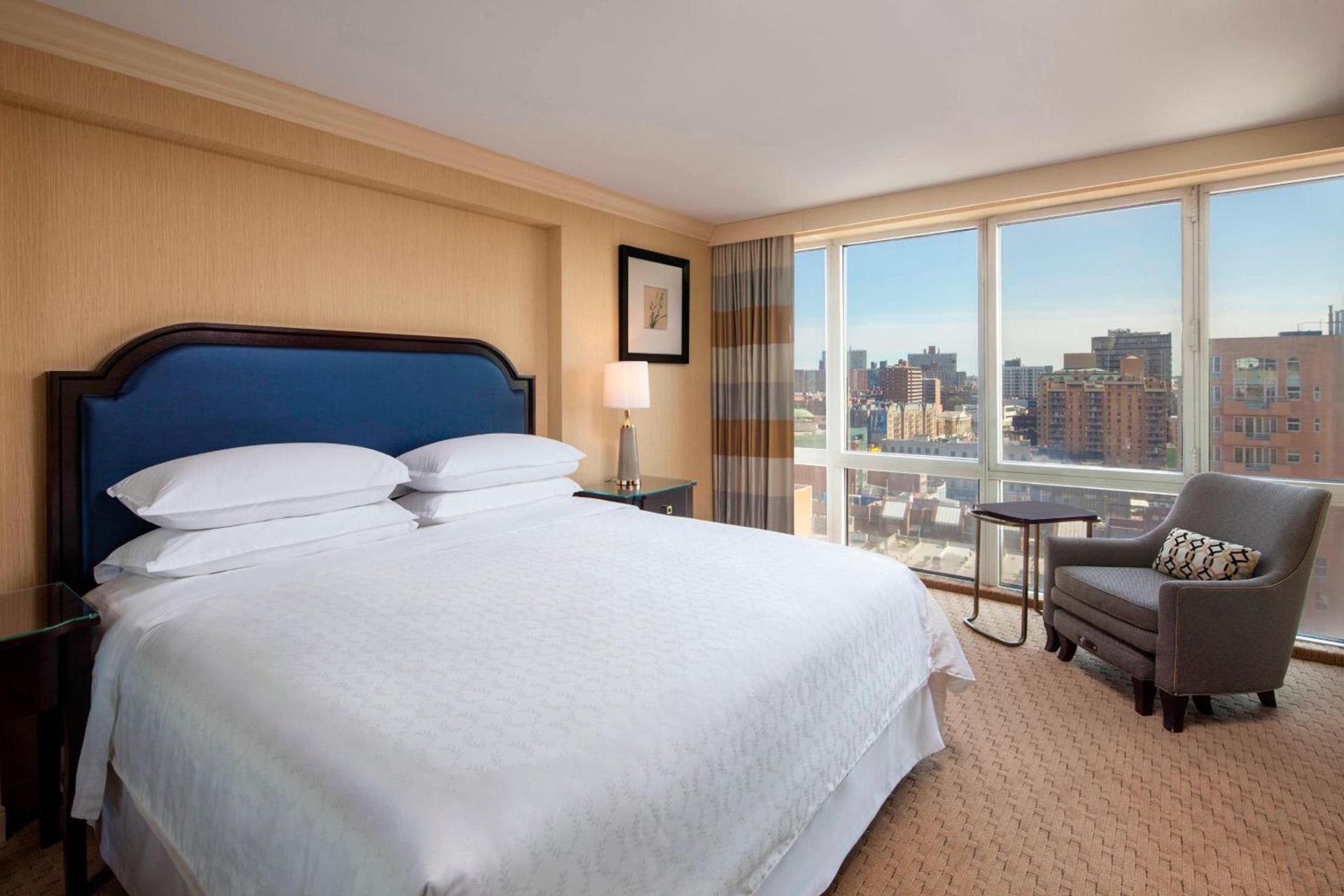 Sheraton LaGuardia East Hotel photo 7