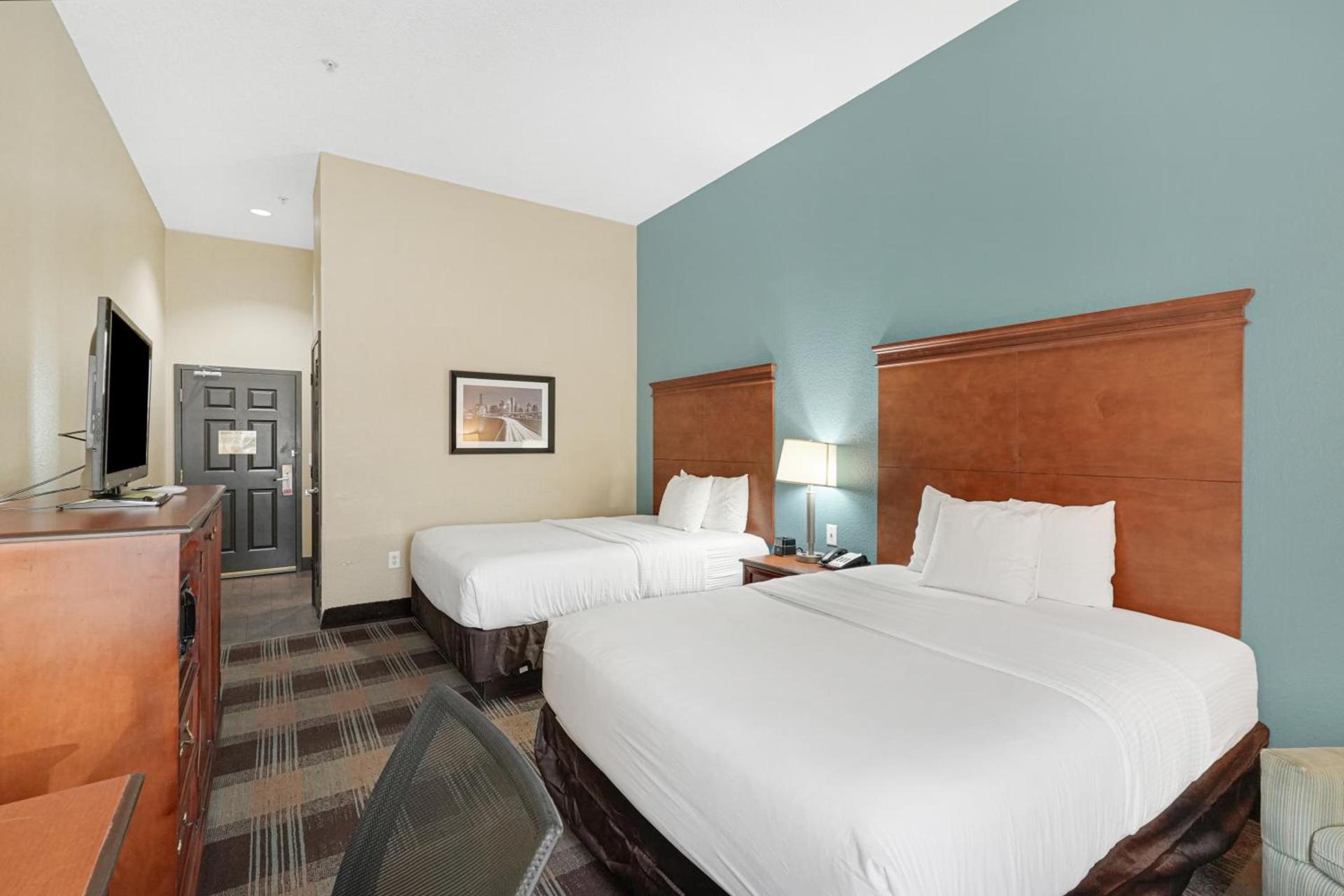Sonesta Essential HOU Airport Road photo 8