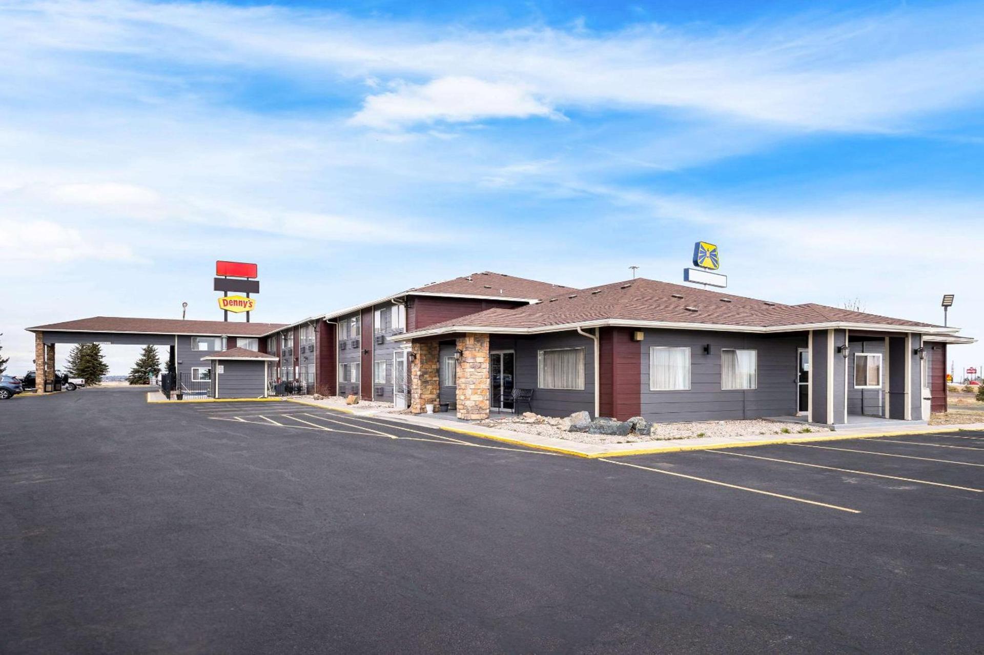 Quality Inn Cheyenne I-25 South photo 3