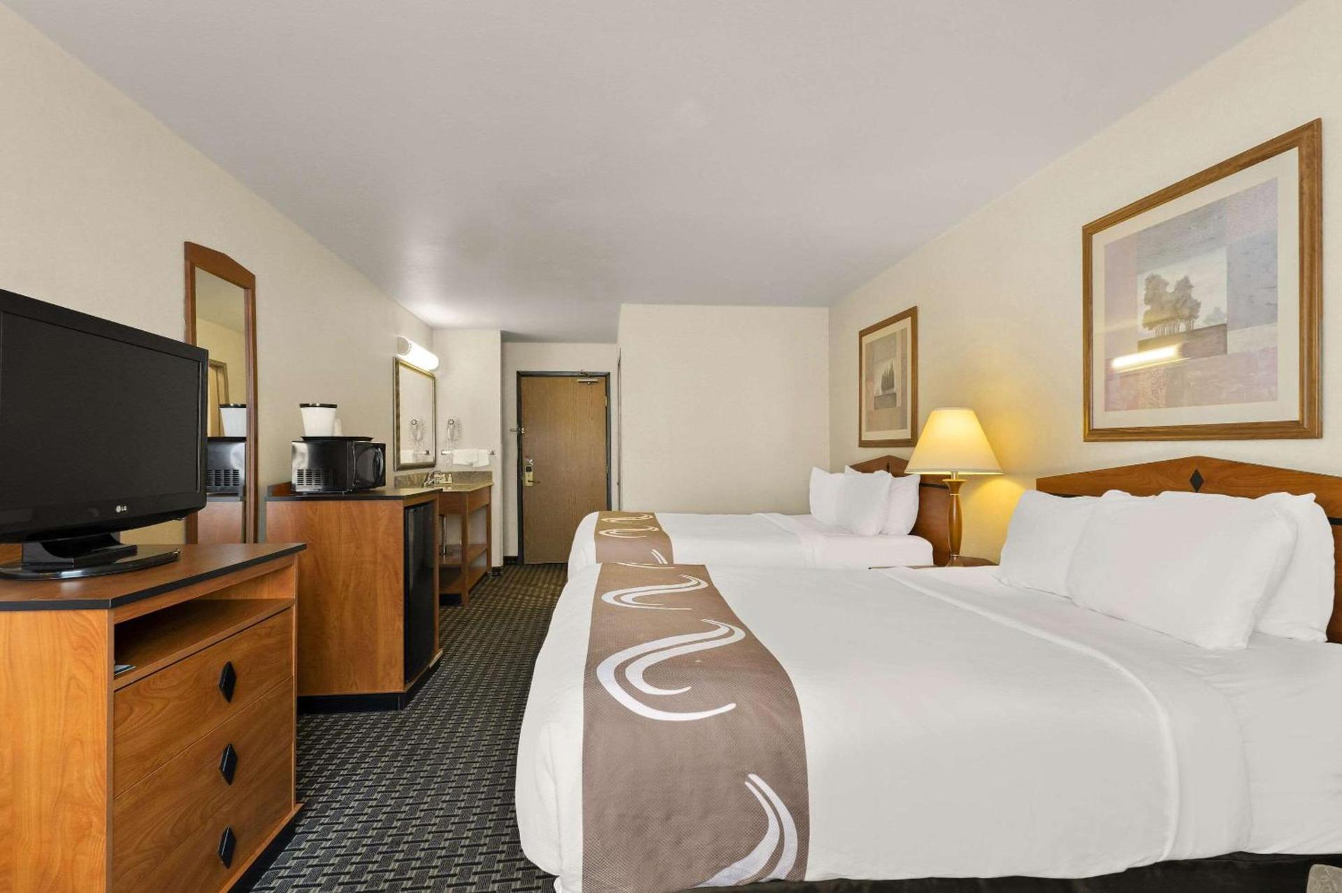 Quality Inn Cheyenne I-25 South photo 23