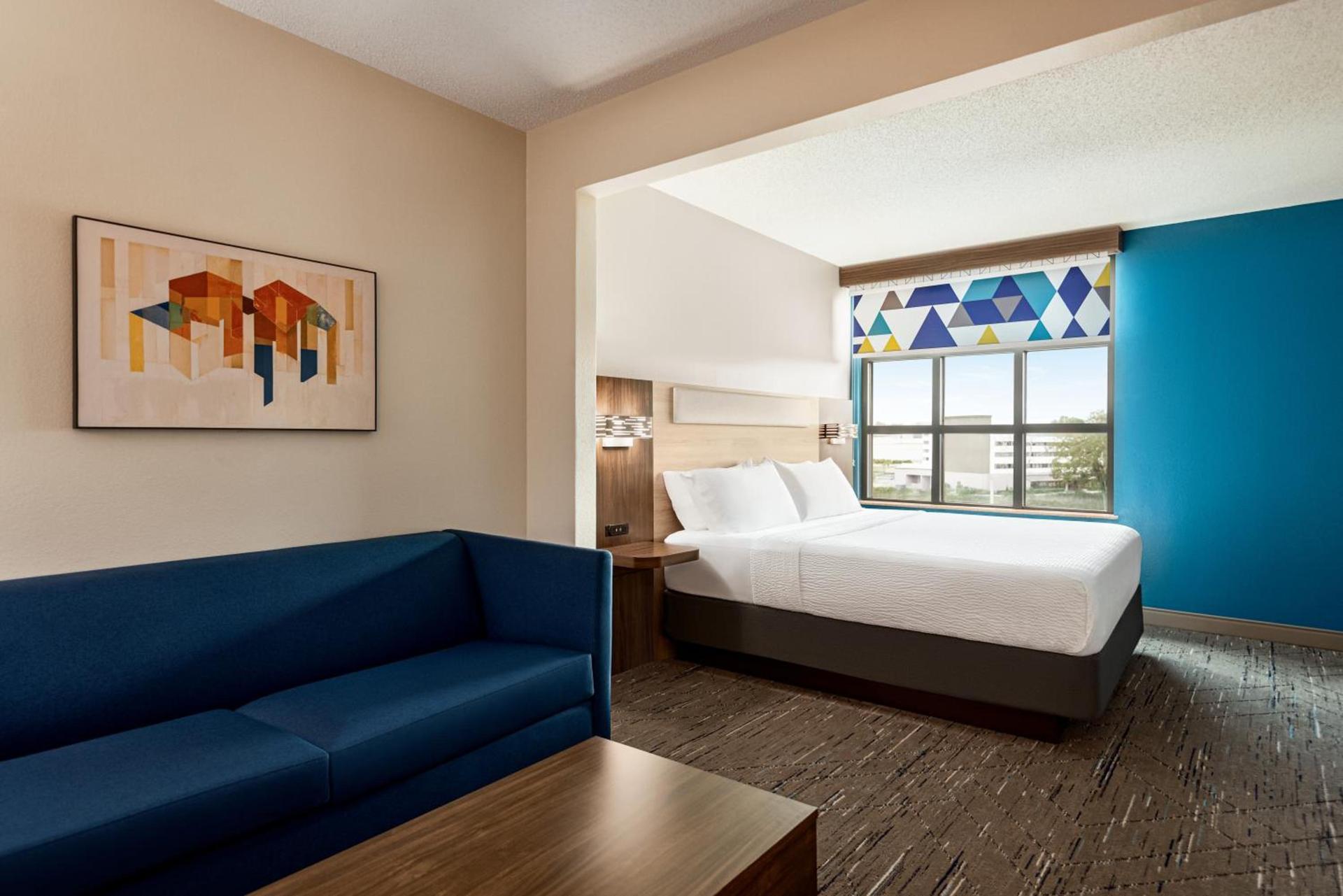 Holiday Inn Express & Suites Mobile West I-10 by IHG photo 2