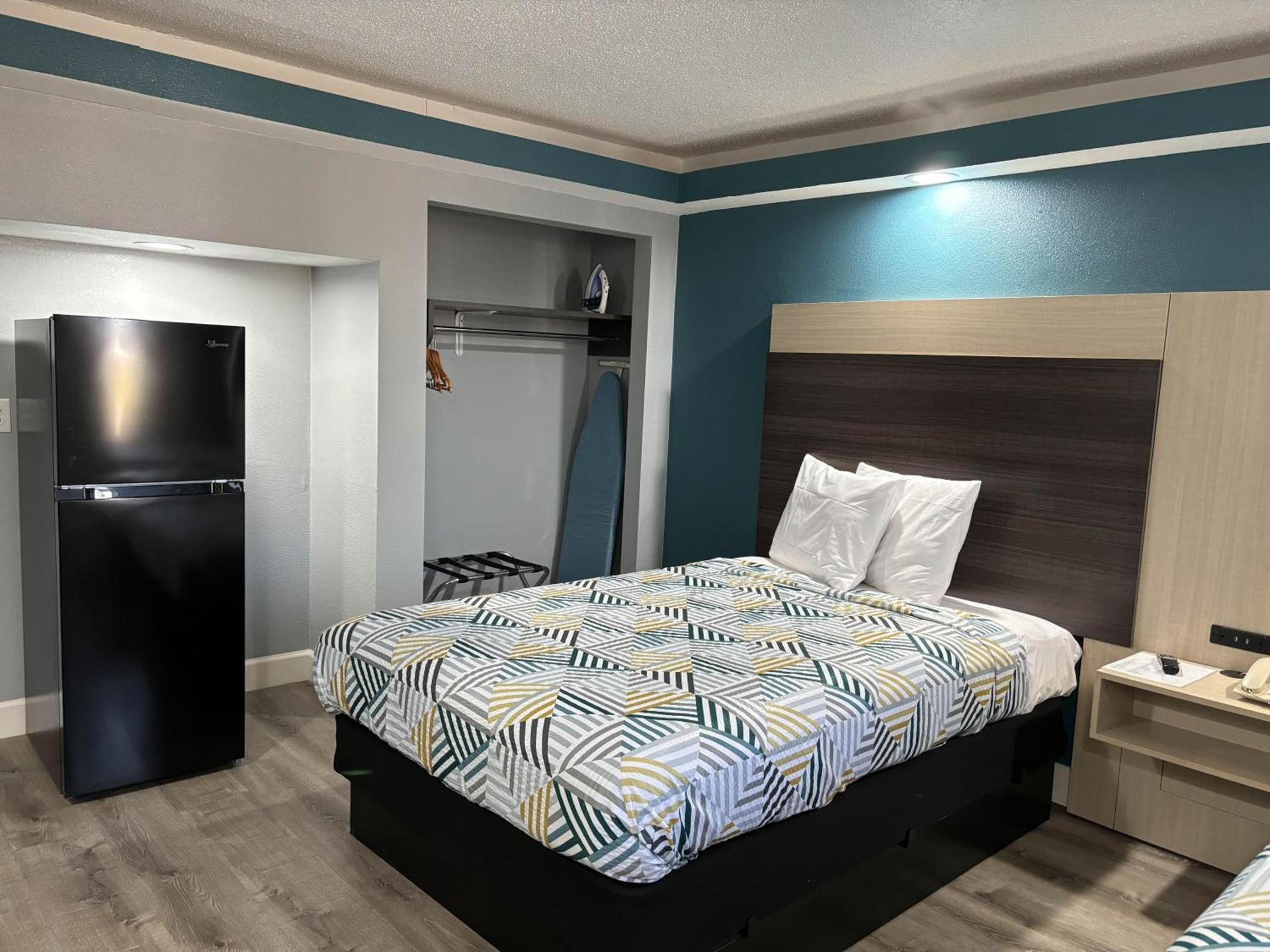 Studio 6 Suites Memphis, TN East Memphis photo 20