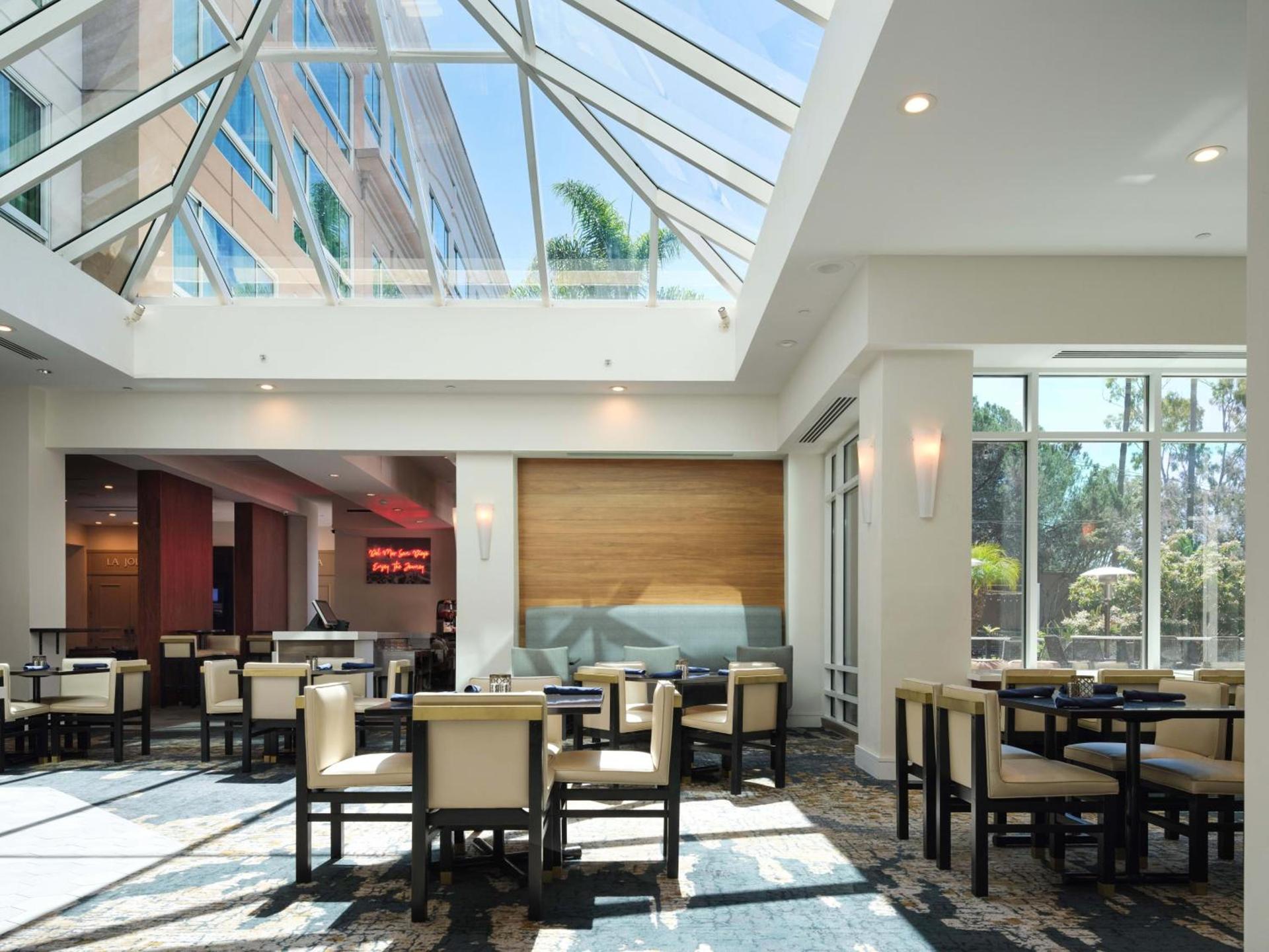 DoubleTree by Hilton San Diego Del Mar photo 51