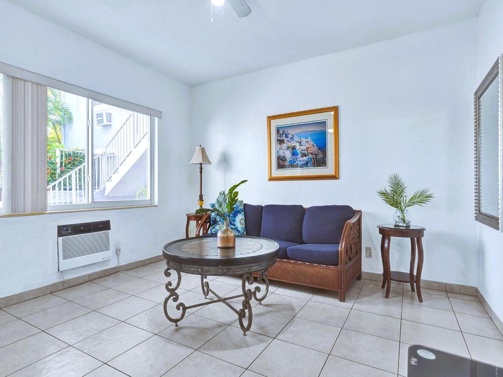Beach Tide Motel photo 86