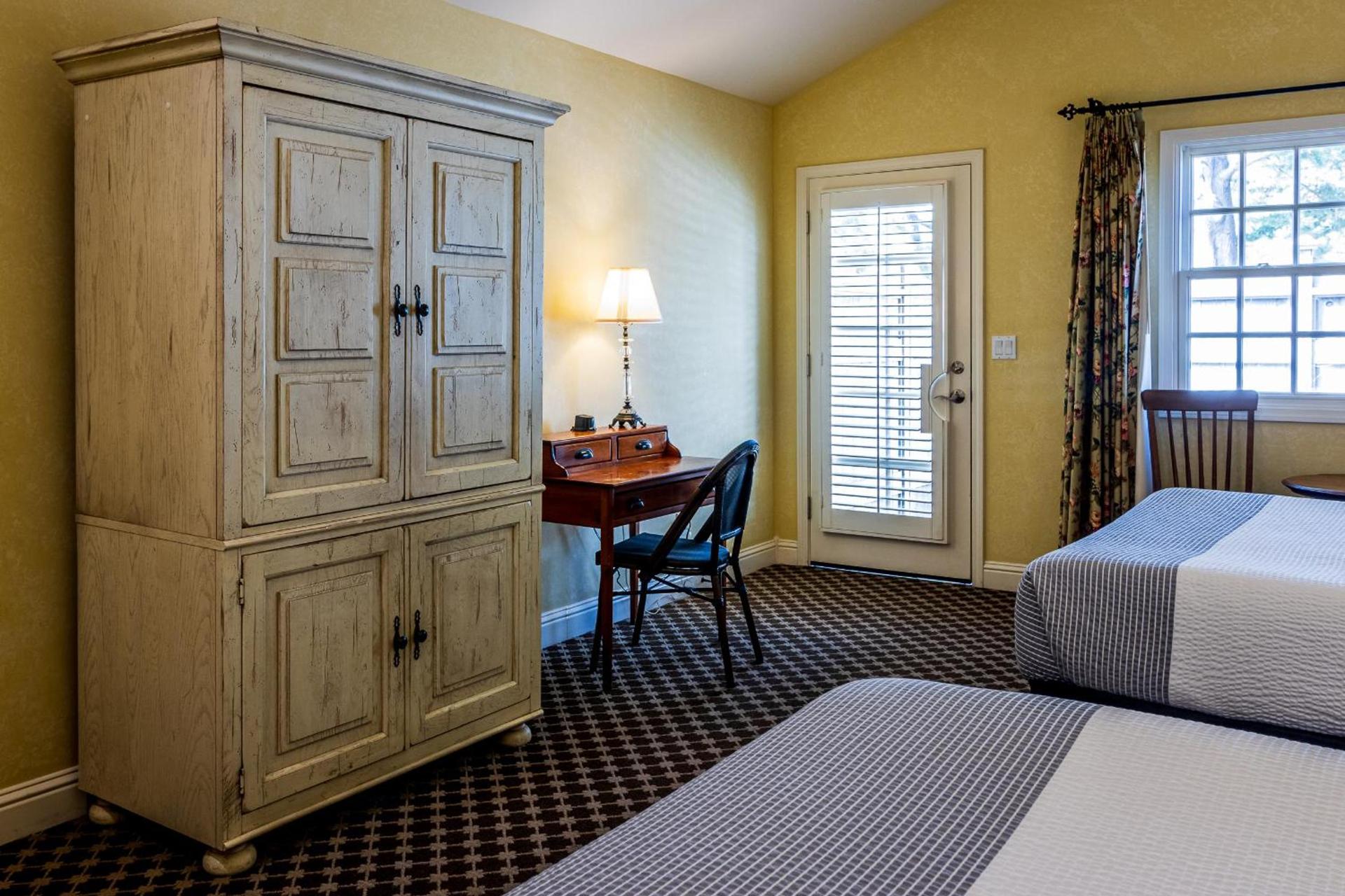 Cambria Pines Lodge photo 44