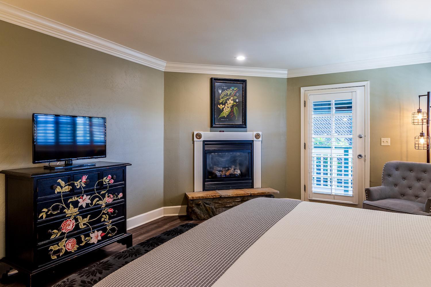 Cambria Pines Lodge photo 51