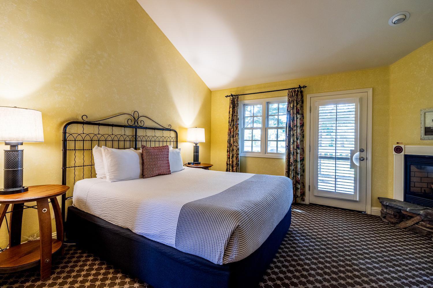 Cambria Pines Lodge photo 58