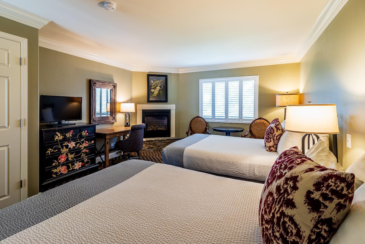 Cambria Pines Lodge photo 61