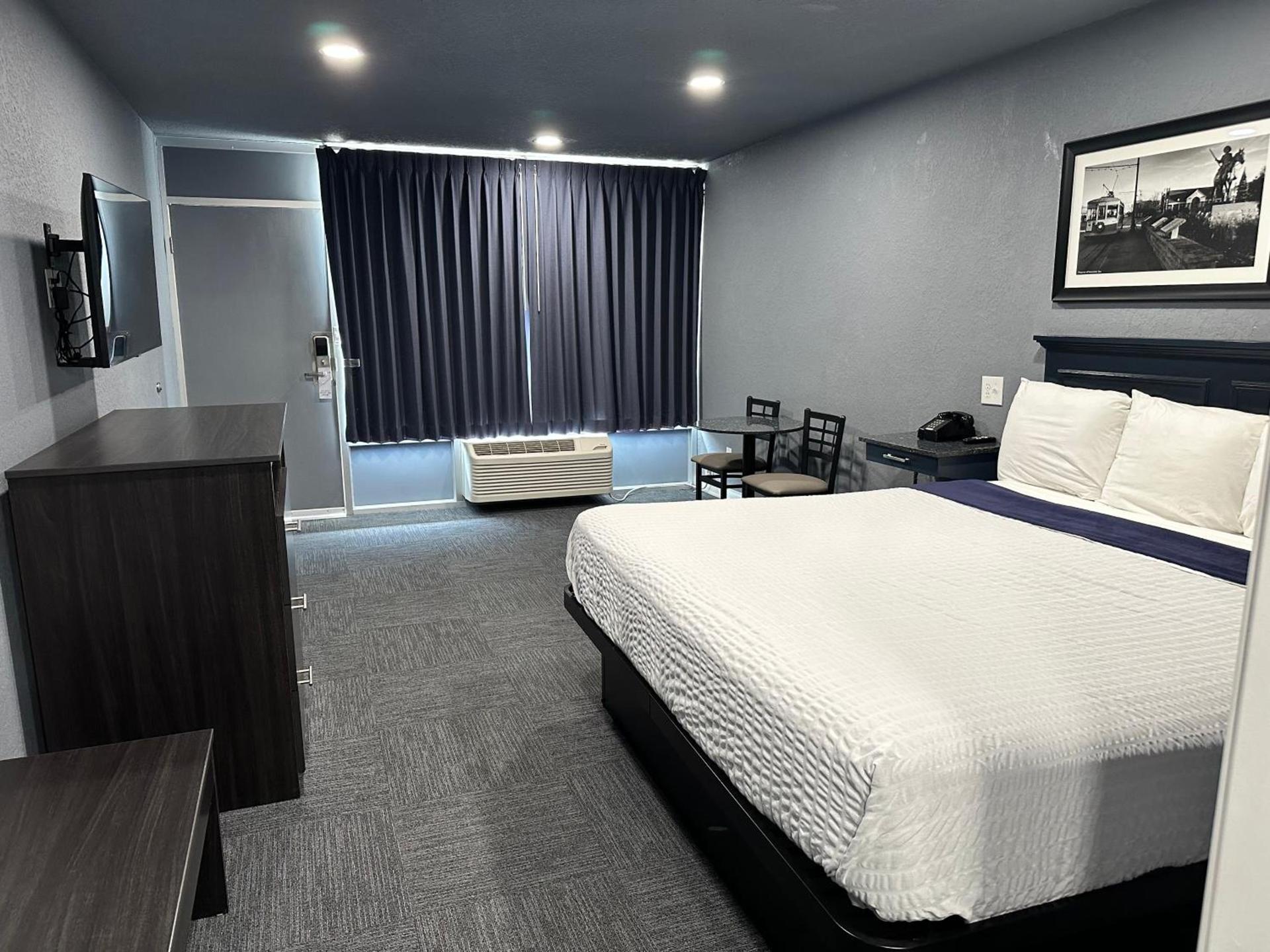 Interstate Inn photo 33
