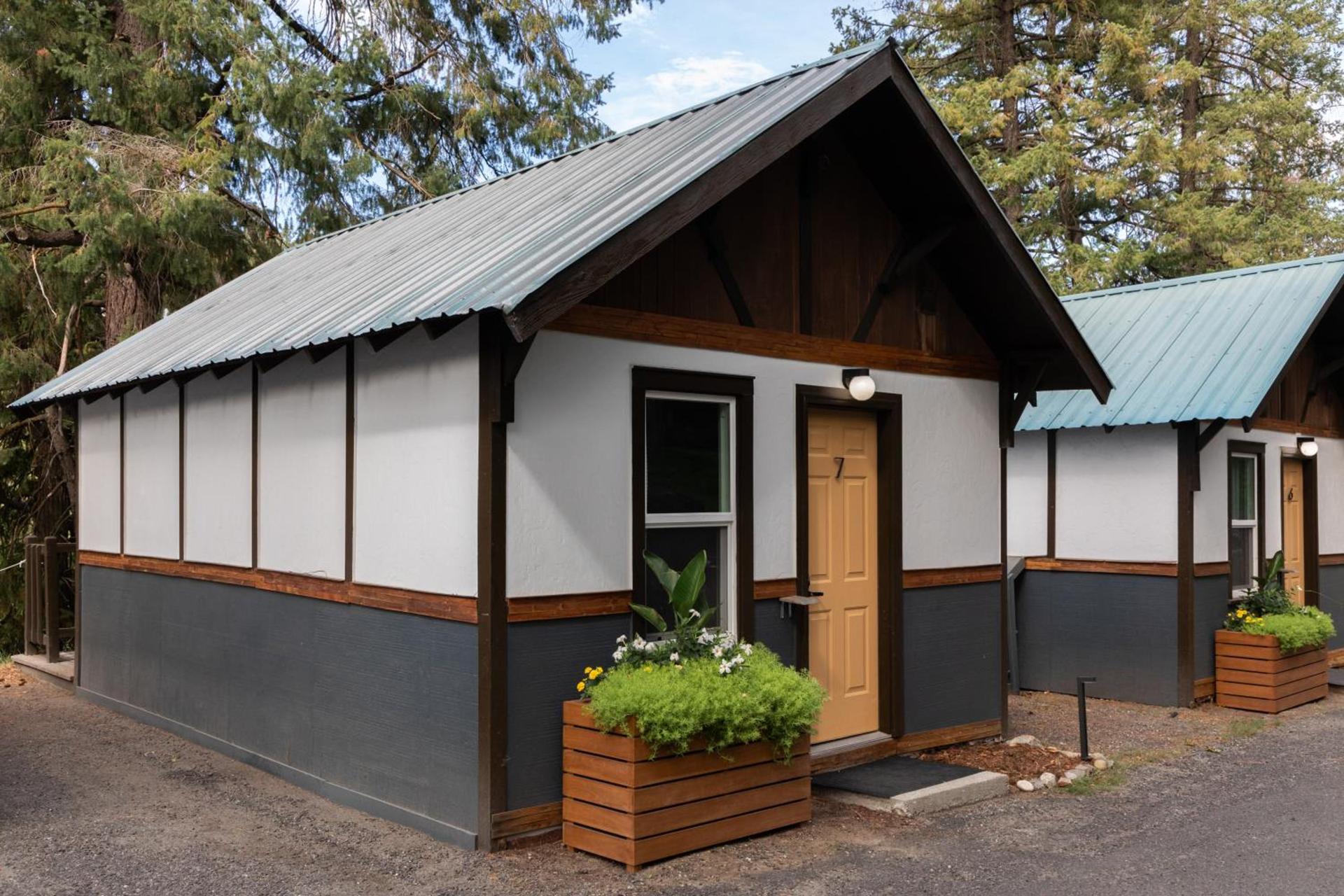 LOGE Leavenworth Riverside photo 27