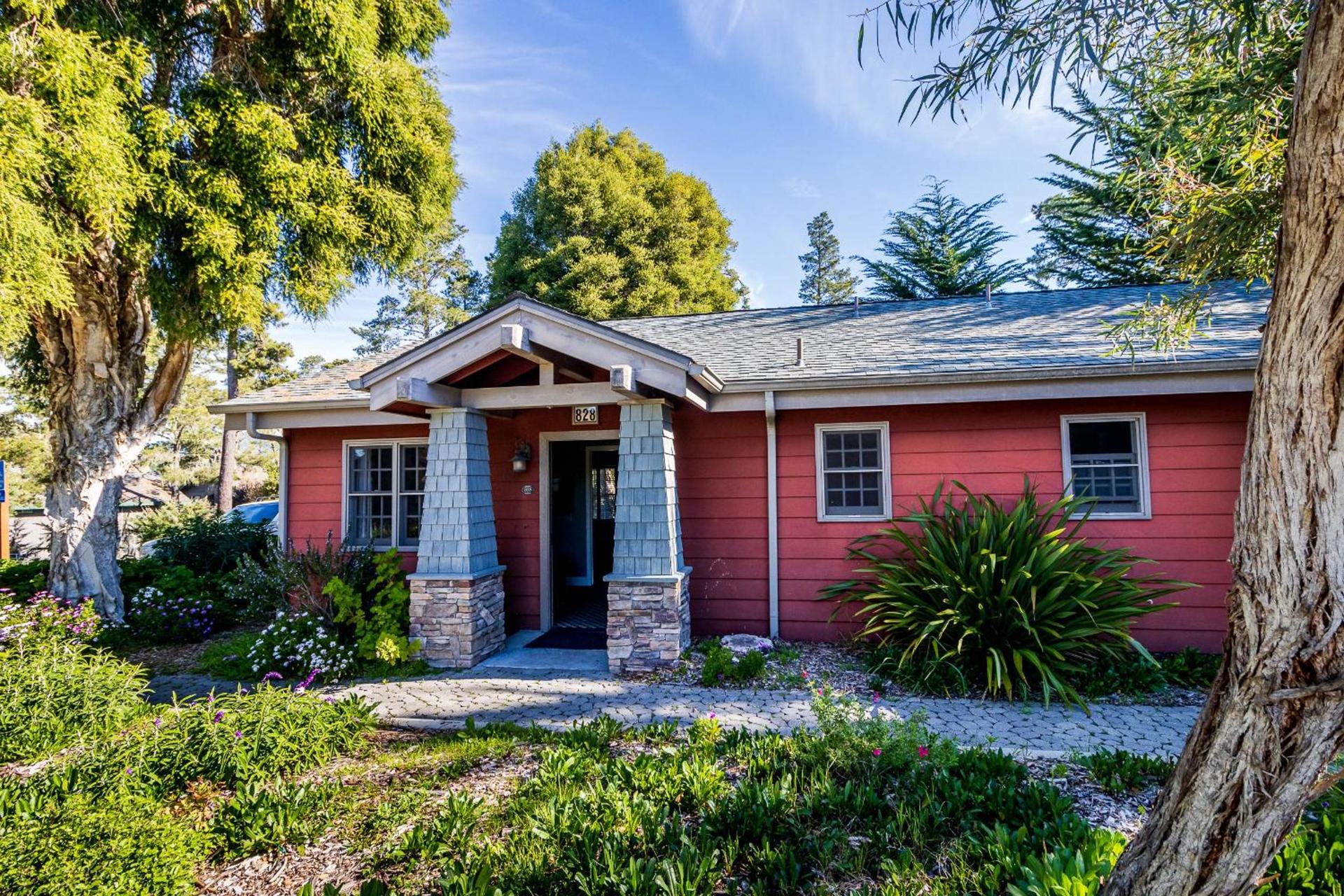 Cambria Pines Lodge photo 25
