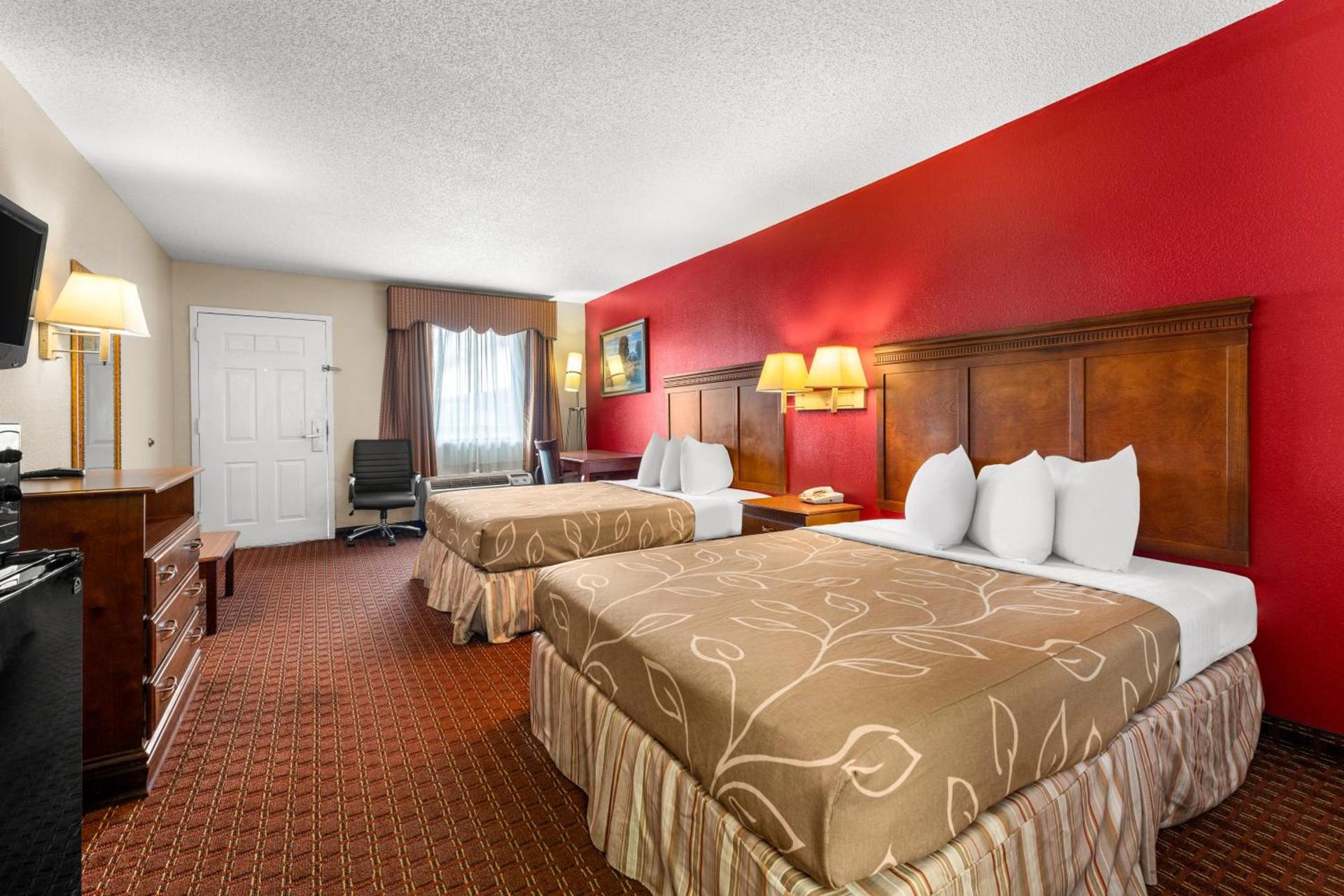 Americas Best Value Inn-Montezuma photo 30
