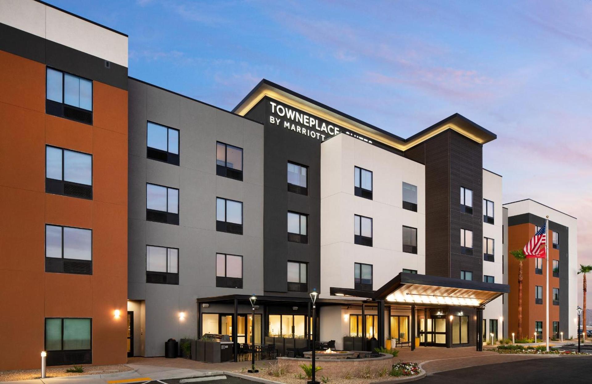 TownePlace Suites by Marriott Las Vegas North I-15 photo 2