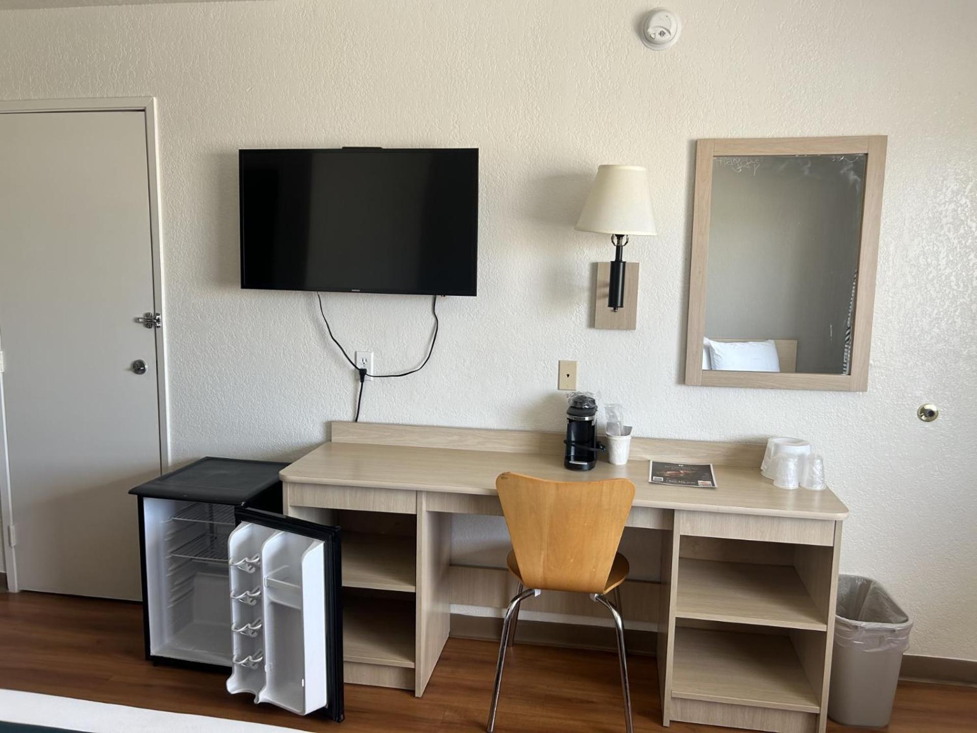 Motel 6-Stanton, CA- Anaheim West photo 32