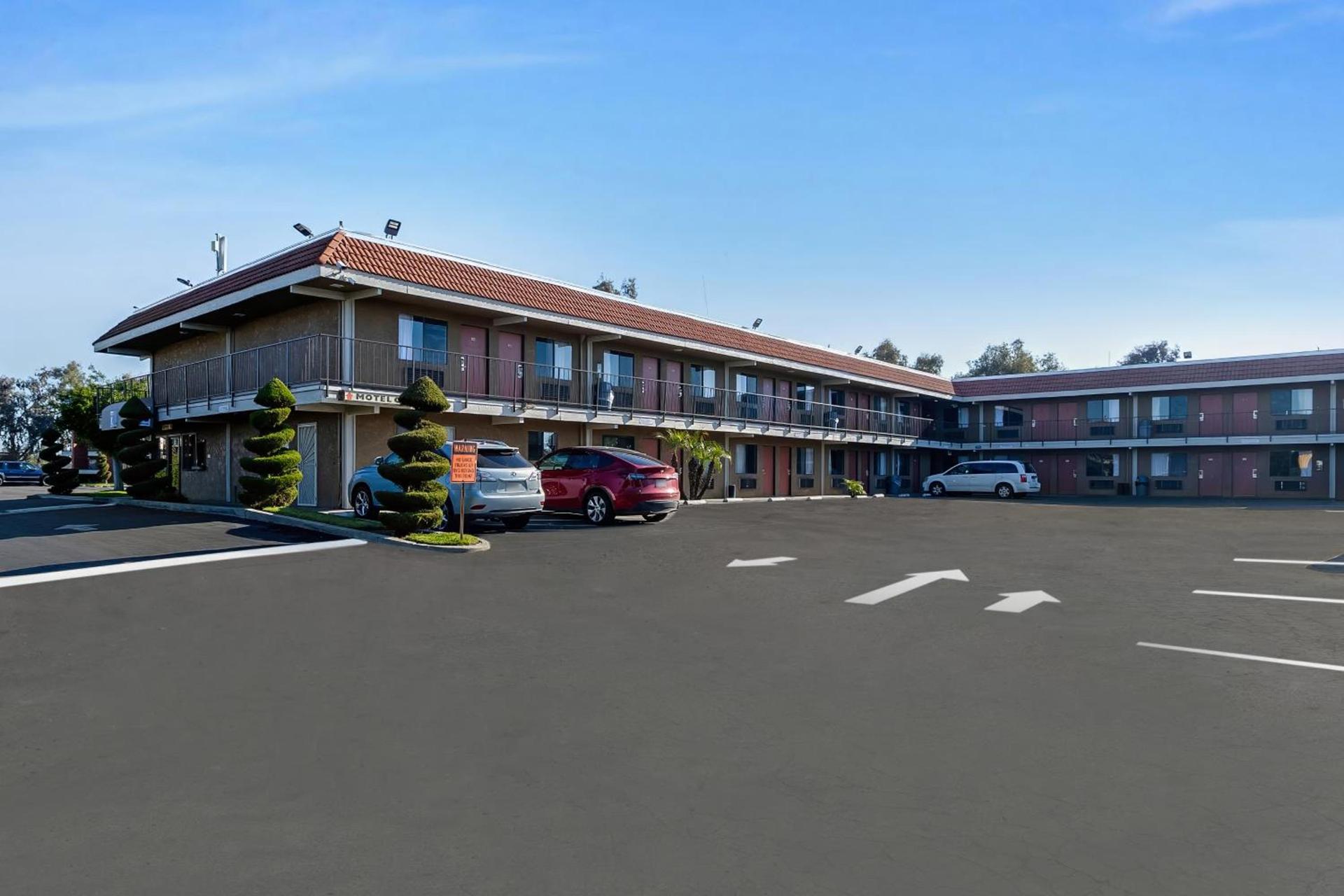 Knights Inn Madera photo 8