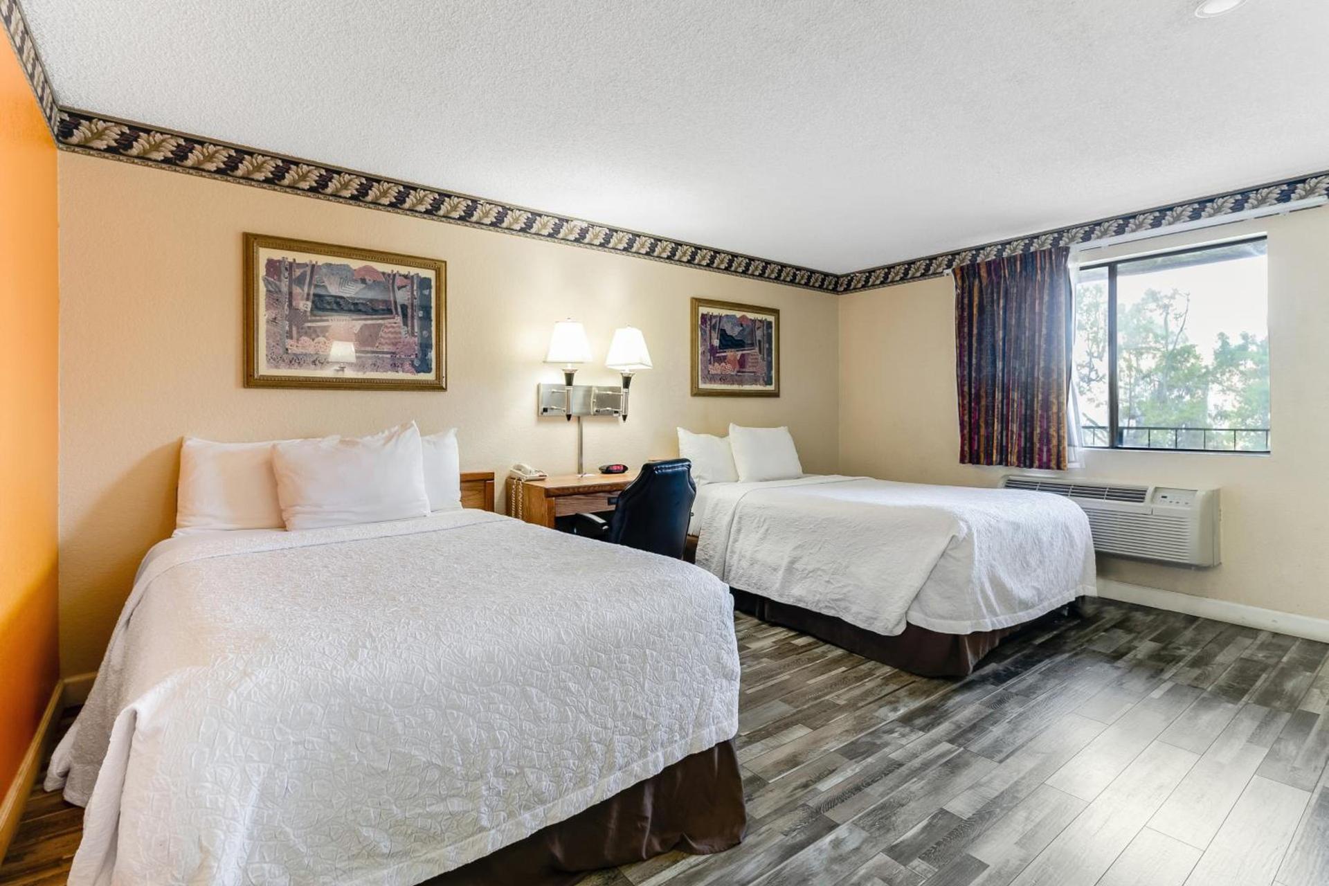 Knights Inn Madera photo 17