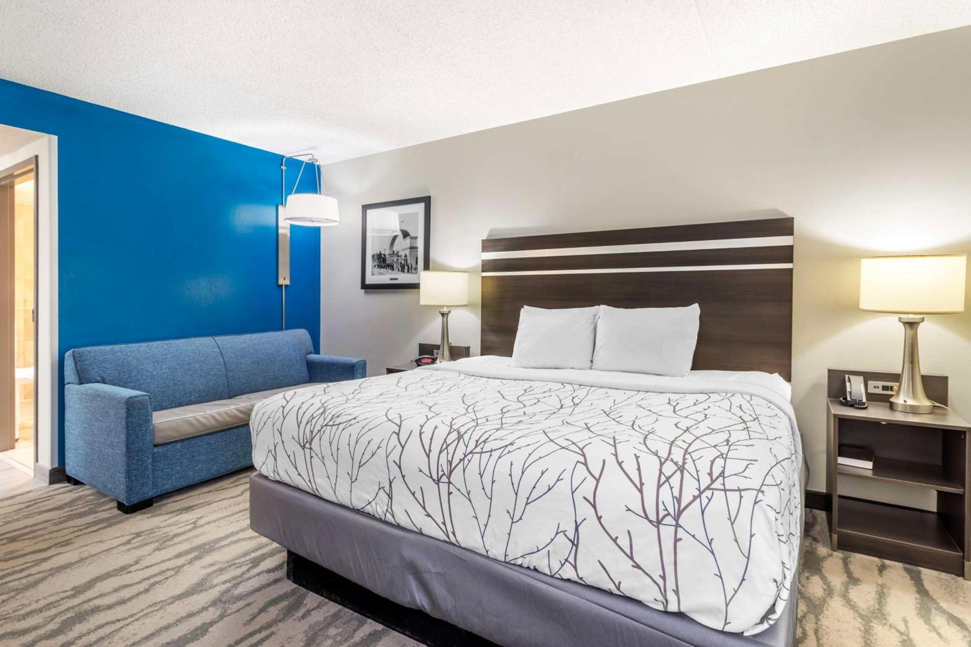 Best Western Plus Knoxville Cedar Bluff photo 19