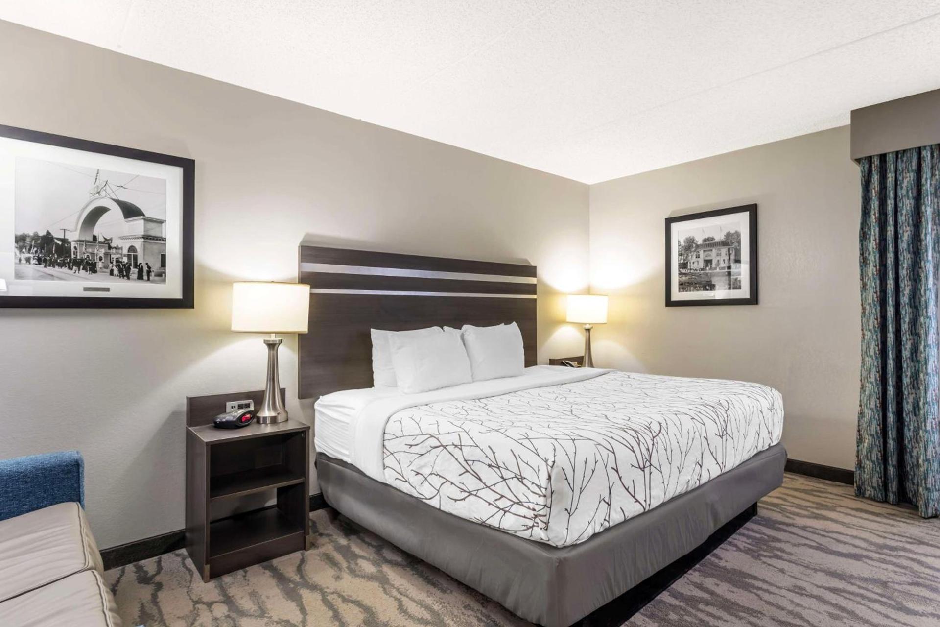 Best Western Plus Knoxville Cedar Bluff photo 20